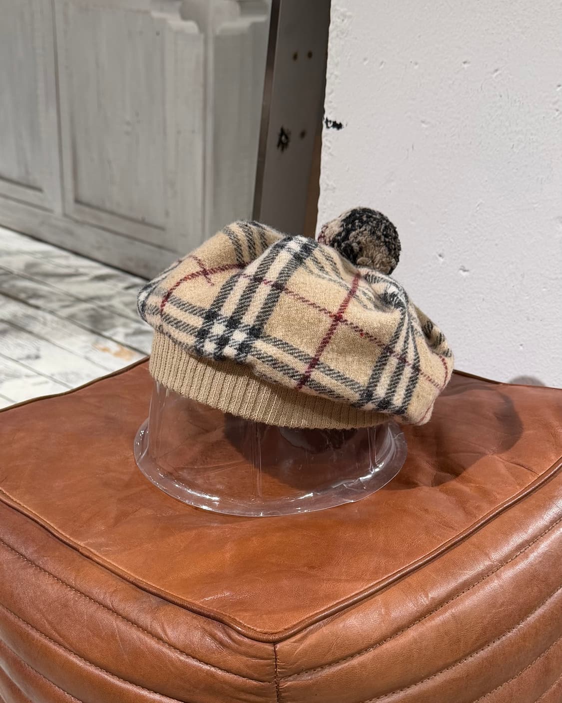 버버리 베이지 노바 체크 램스울 베레모 상품이미지1