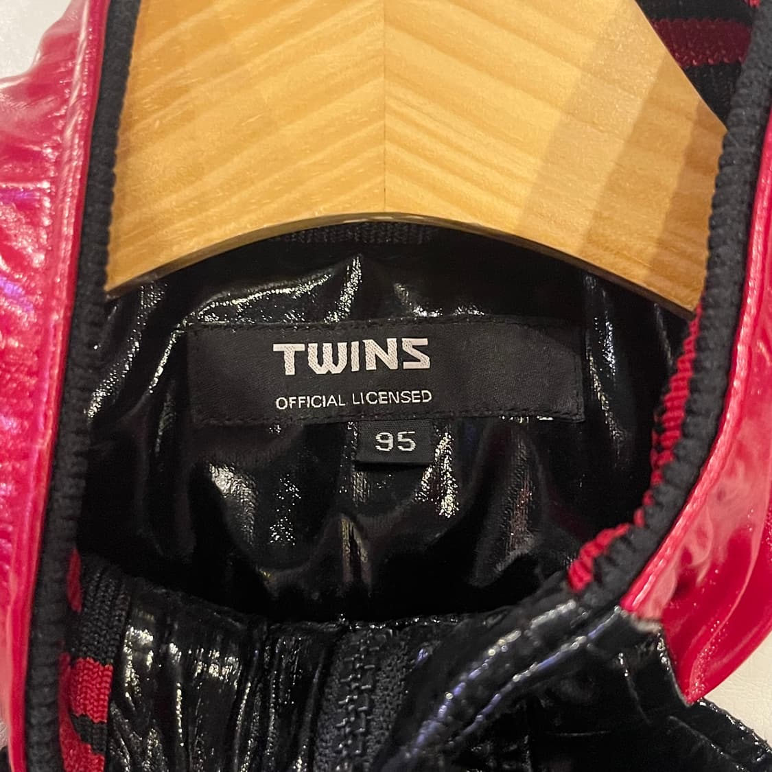 LG트윈스 유광점퍼 95 상품이미지4