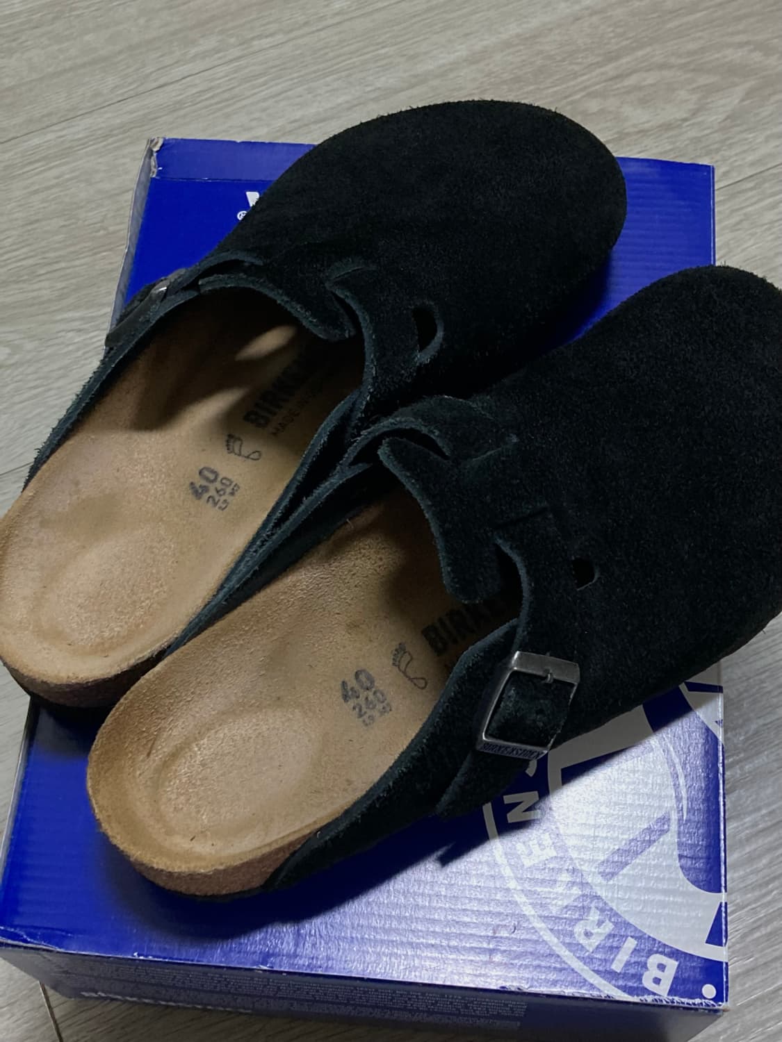 버켄스탁 보스턴 블랙(40) 260-65 사이즈 판매합니다 상품이미지2