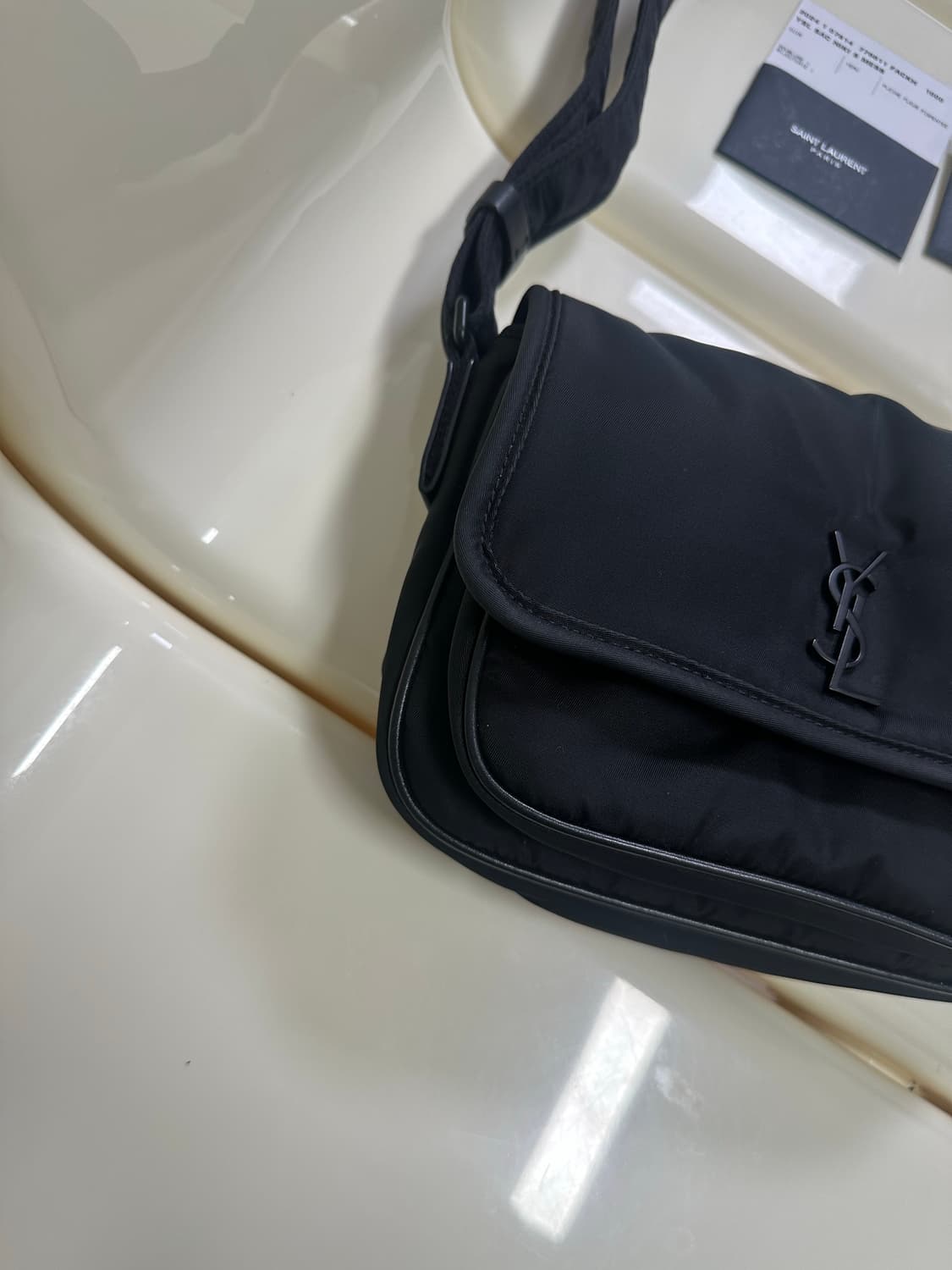 [SA 정품] 생로랑 니키백 메신저 블랙 스몰 상품이미지4