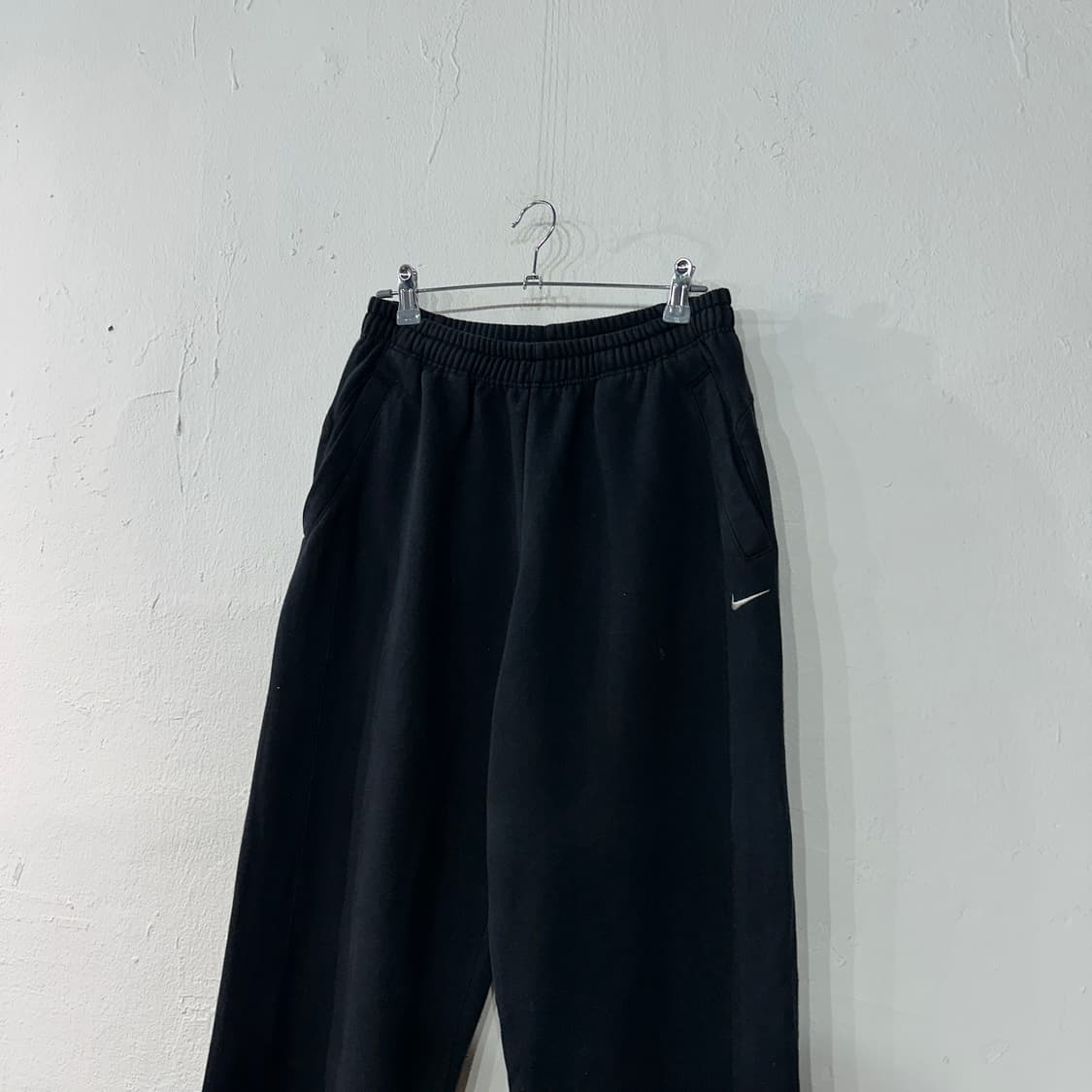 나이키 검흰 트레이닝바지 95-100 상품이미지2