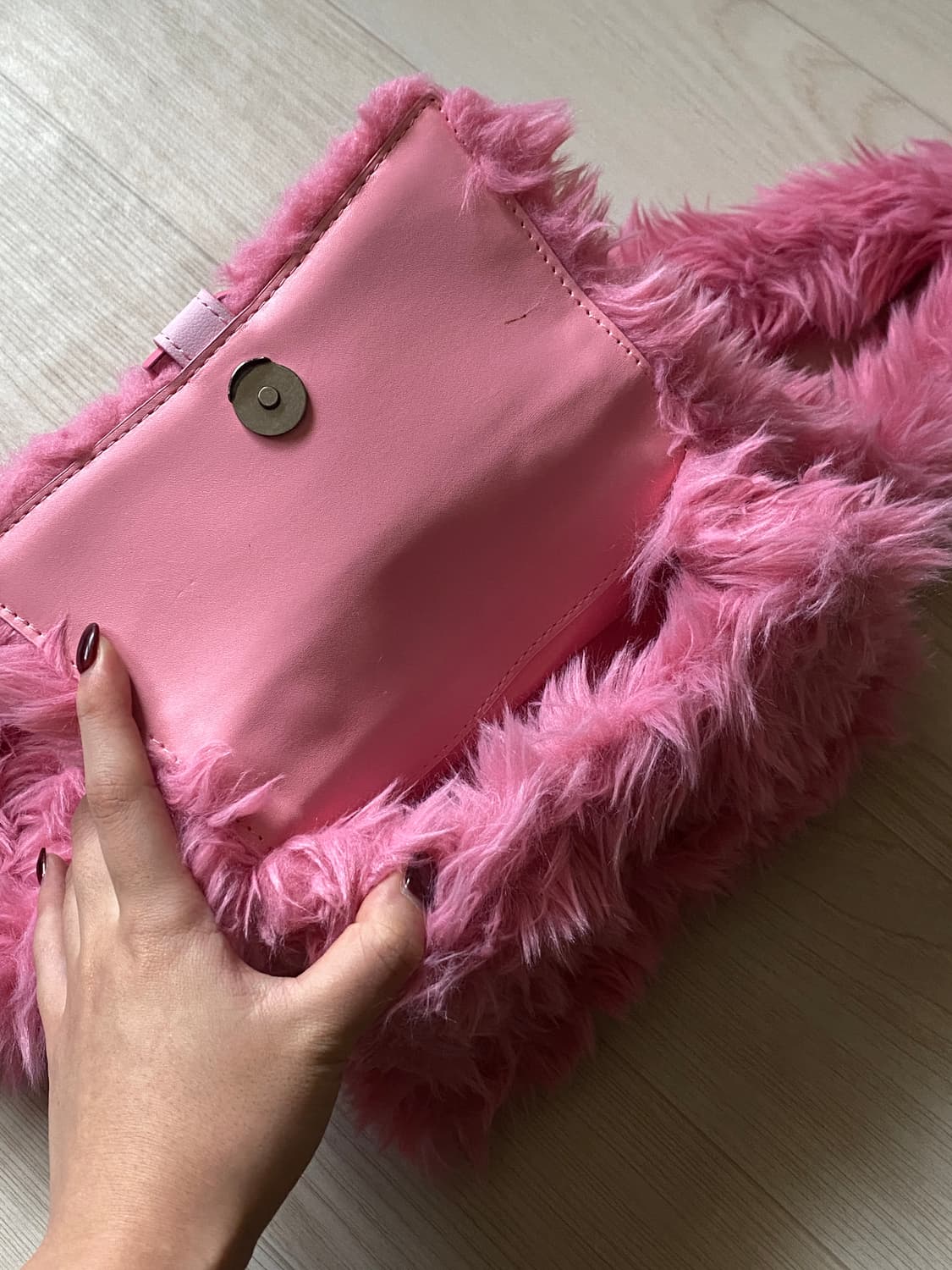 발렌시아가 퍼가방 상품이미지7