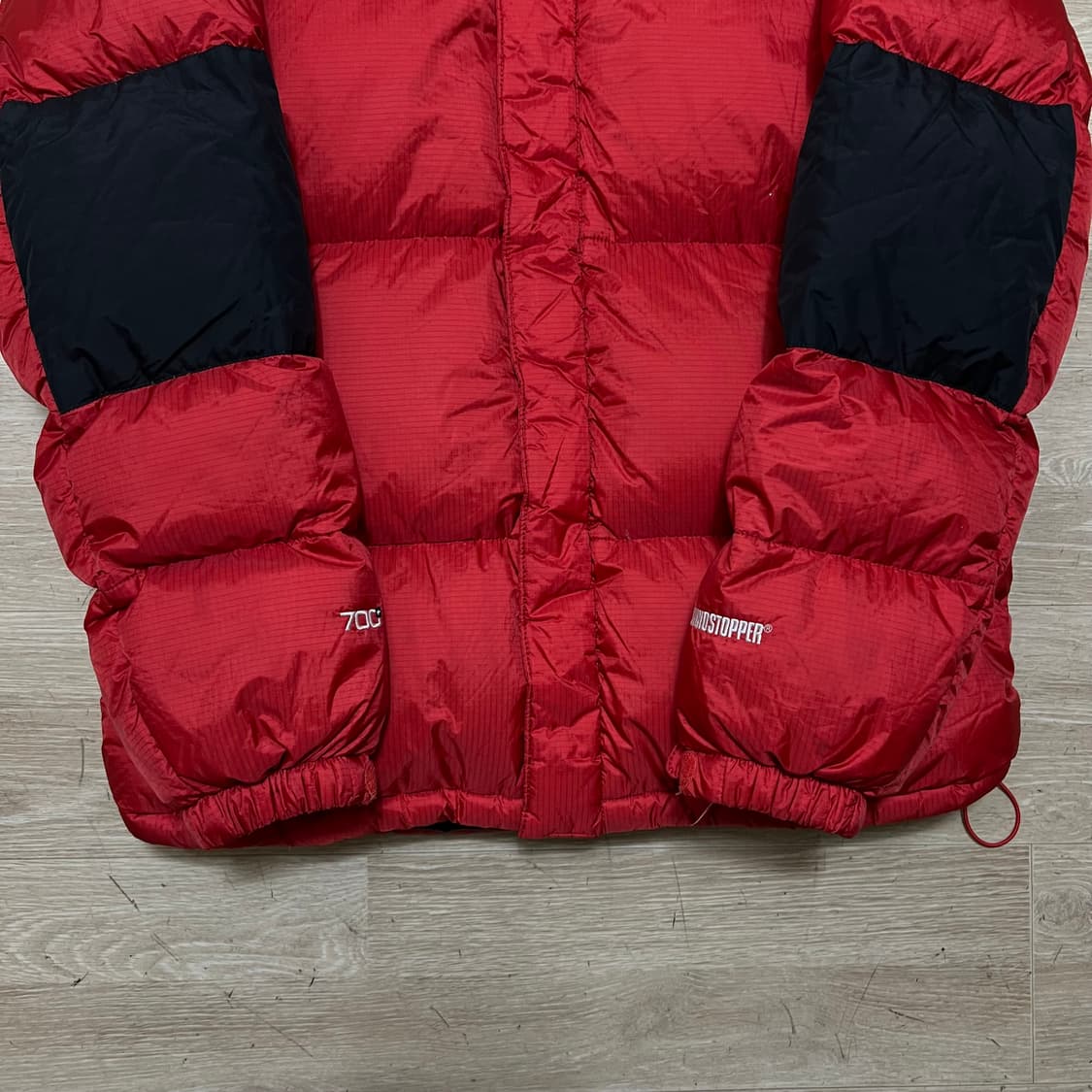 아이더 윈드스토퍼 구스다운 700 투톤 배색 패딩 [레드] L/100 상품이미지3