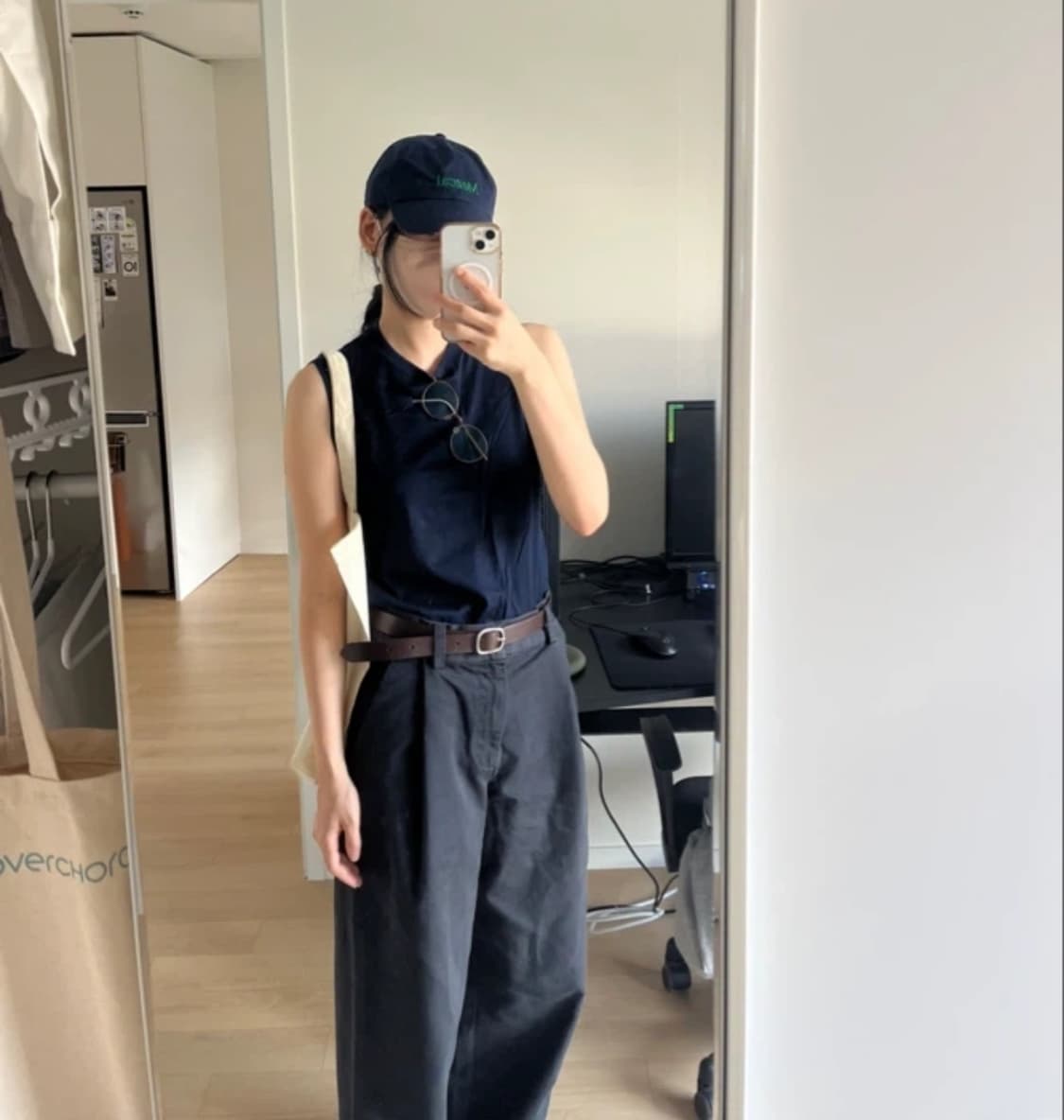 AGOLDE브랜드 다크네이비 팬츠 상품이미지1