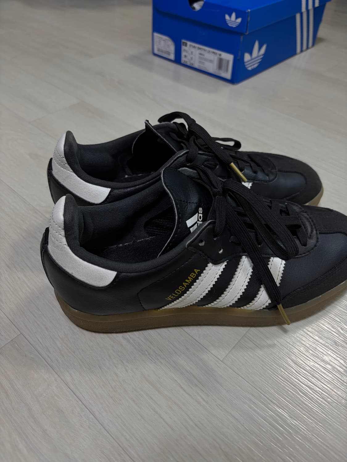 아디다스 벨로삼바 235 상품이미지1