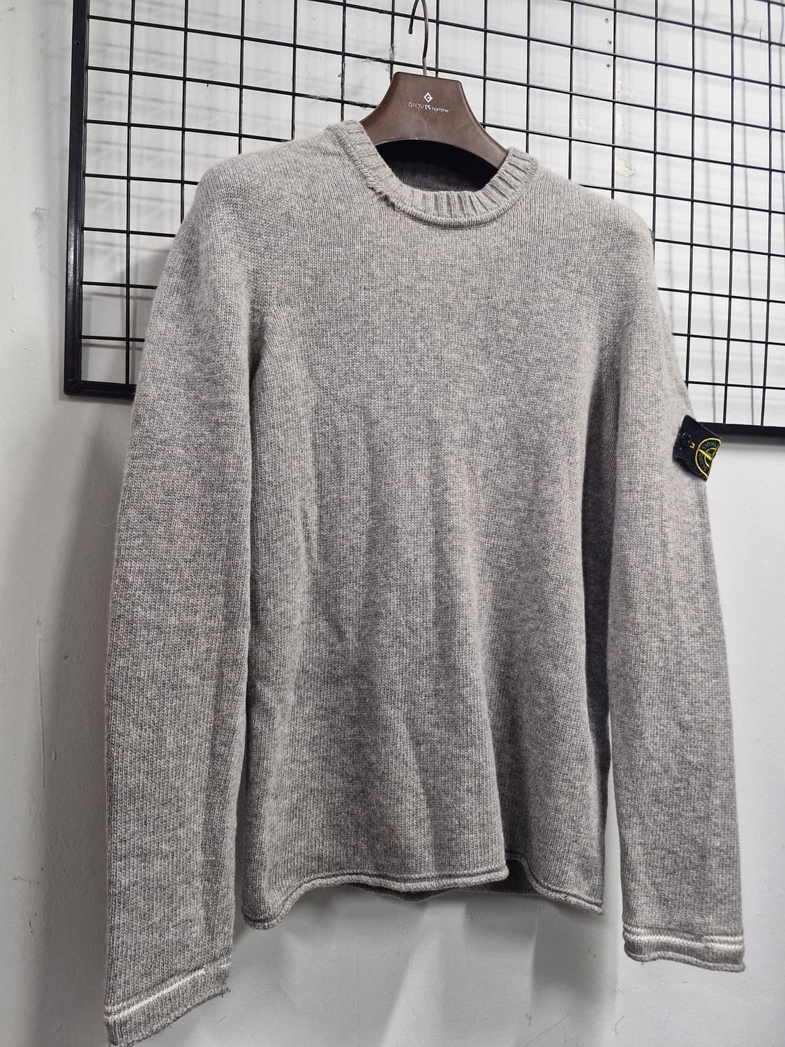 95M 스톤아일랜드 울 니트 스웨터 그레이 상품이미지2