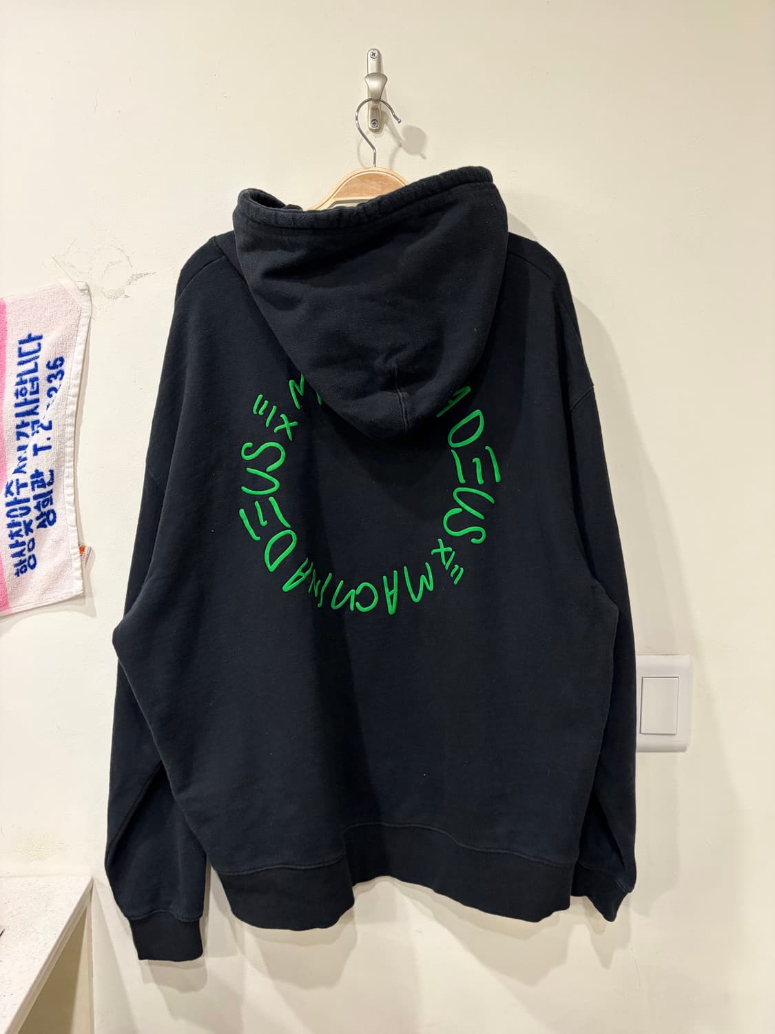 데우스 후드티 상품이미지2