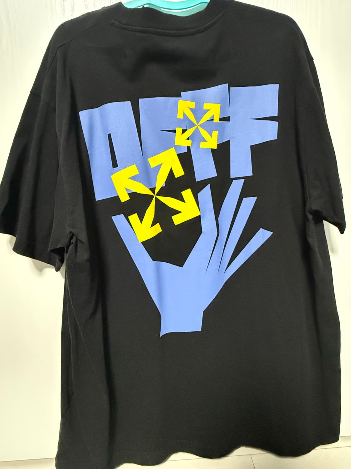 오프화이트(OFF-WHITE) Hands Arrows 반팔 티셔츠 상품이미지2