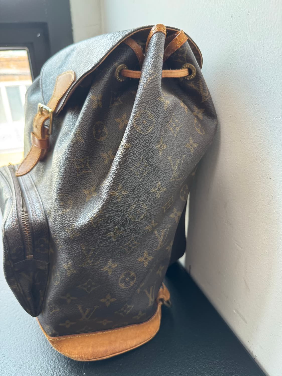 루이비통 백팩(정품) 상품이미지3