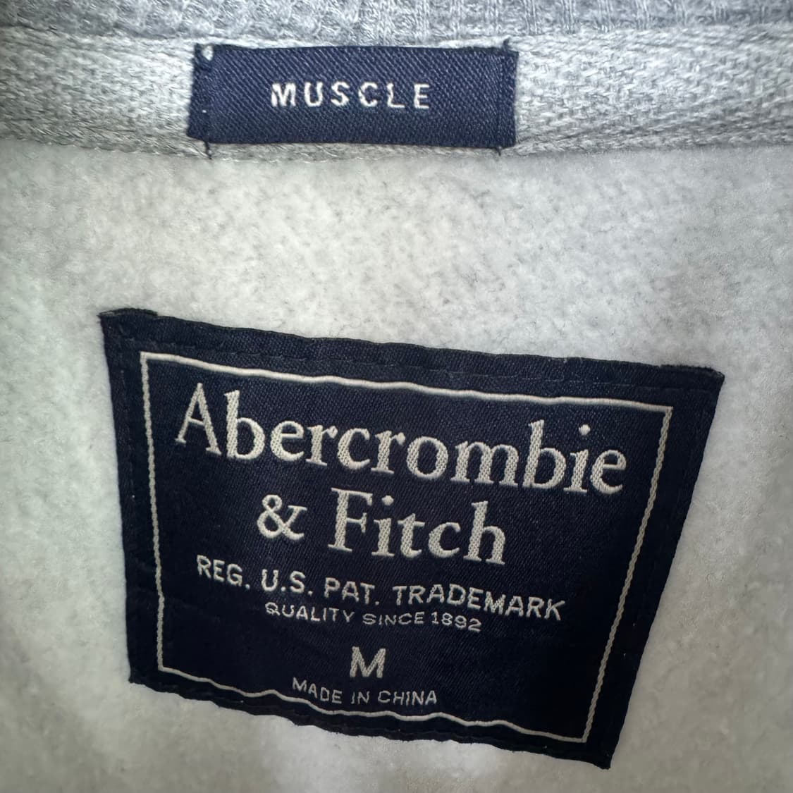 아베크롬비 아치로고 후드티 상품이미지3