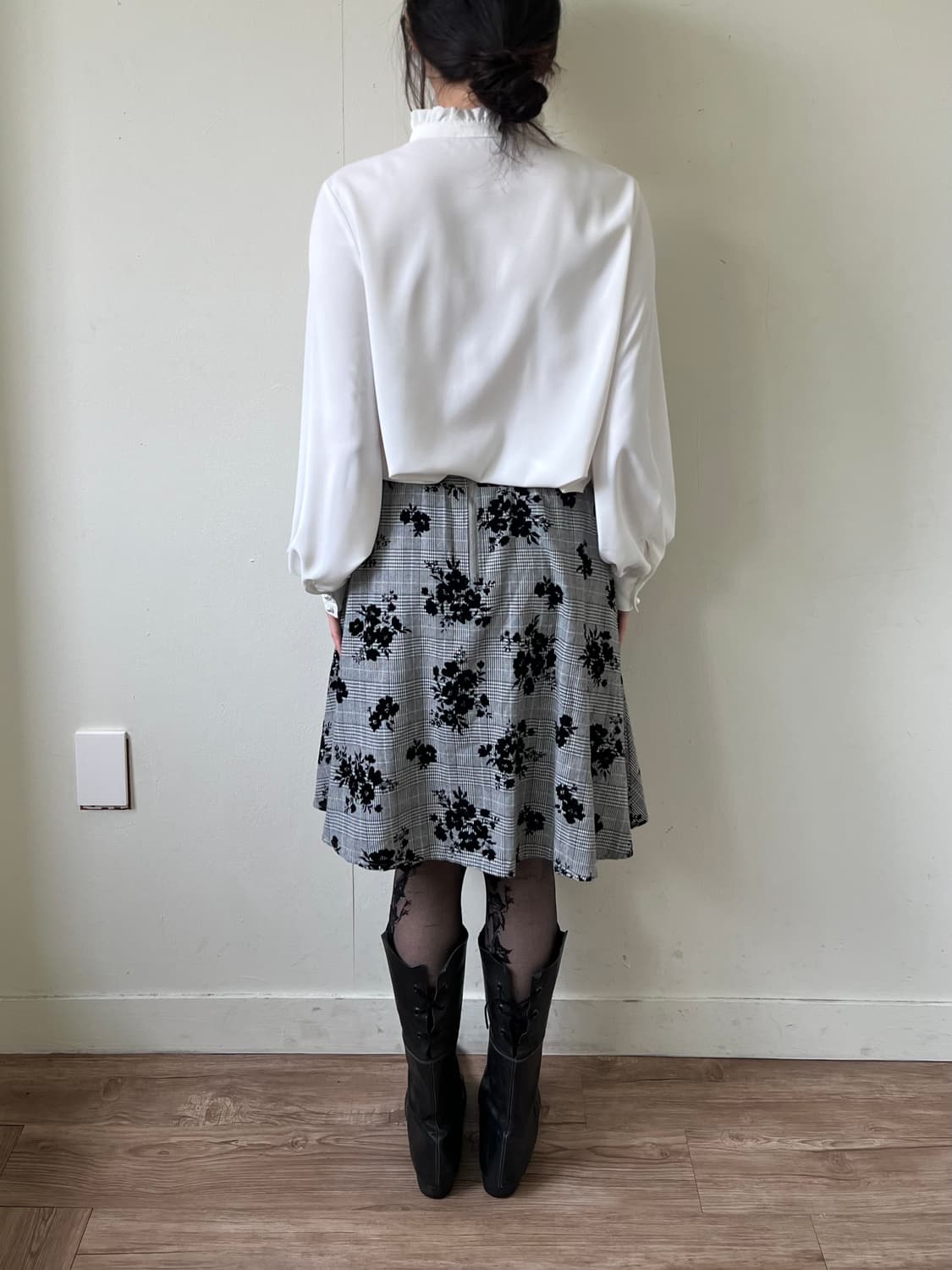 JUNOAH 화이트 블라우스 상품이미지10