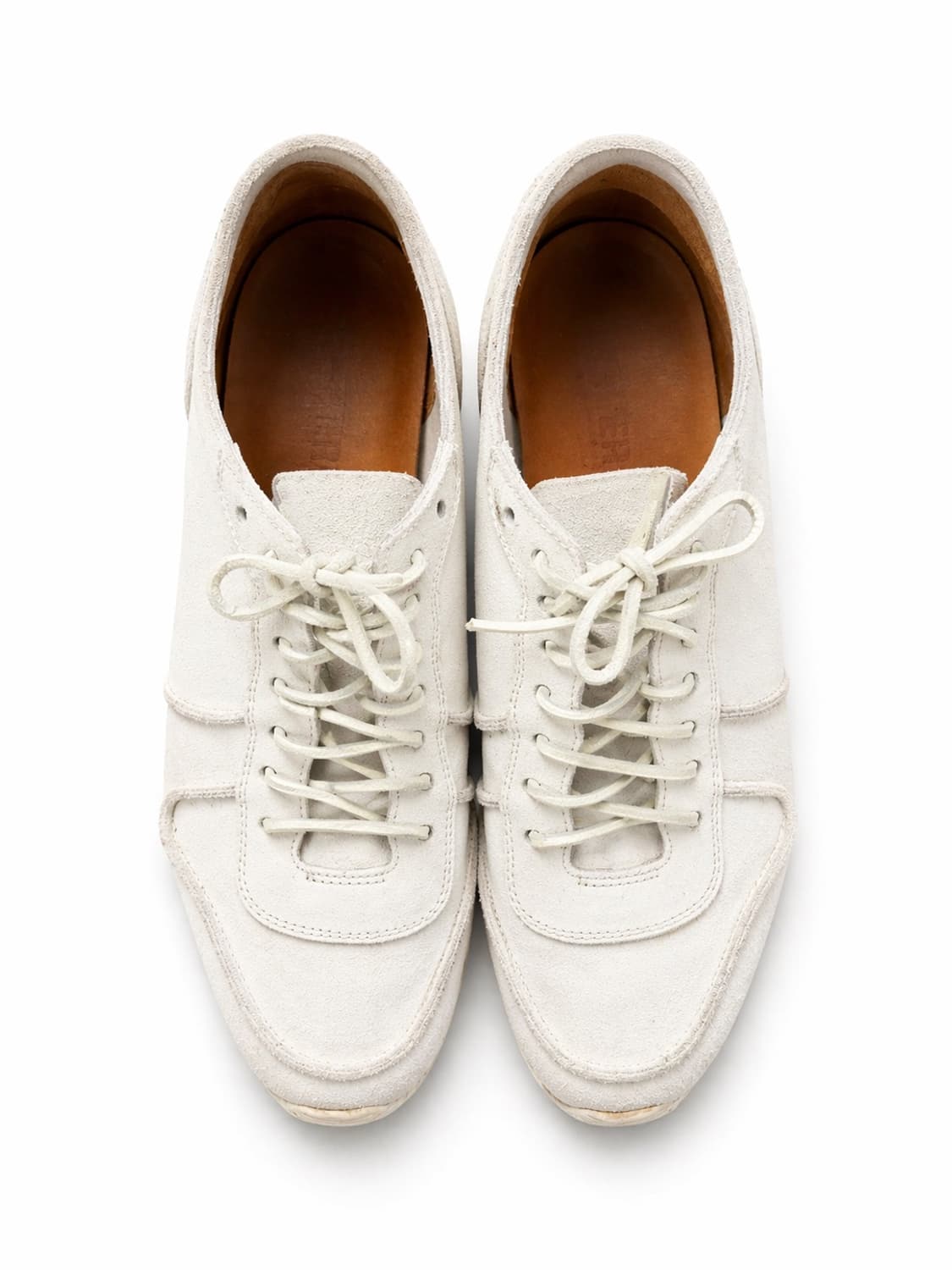 부테로 화이트 스웨이드 스니커즈 41 상품이미지1