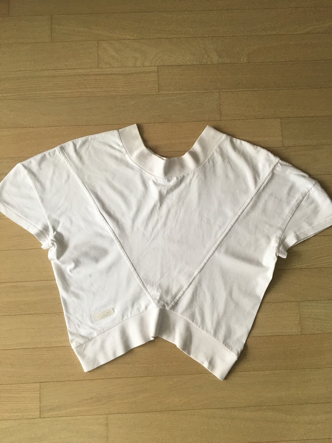 세릭 하프 슬리브 스웻셔츠 화이트 상품이미지1