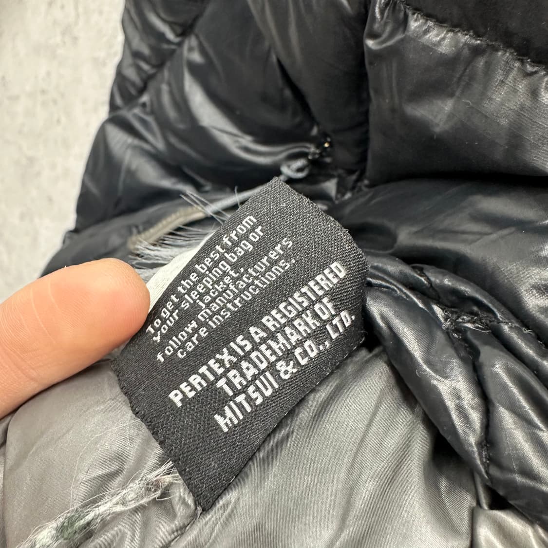 90 몽벨 여자 구스다운 경량패딩 상품이미지5