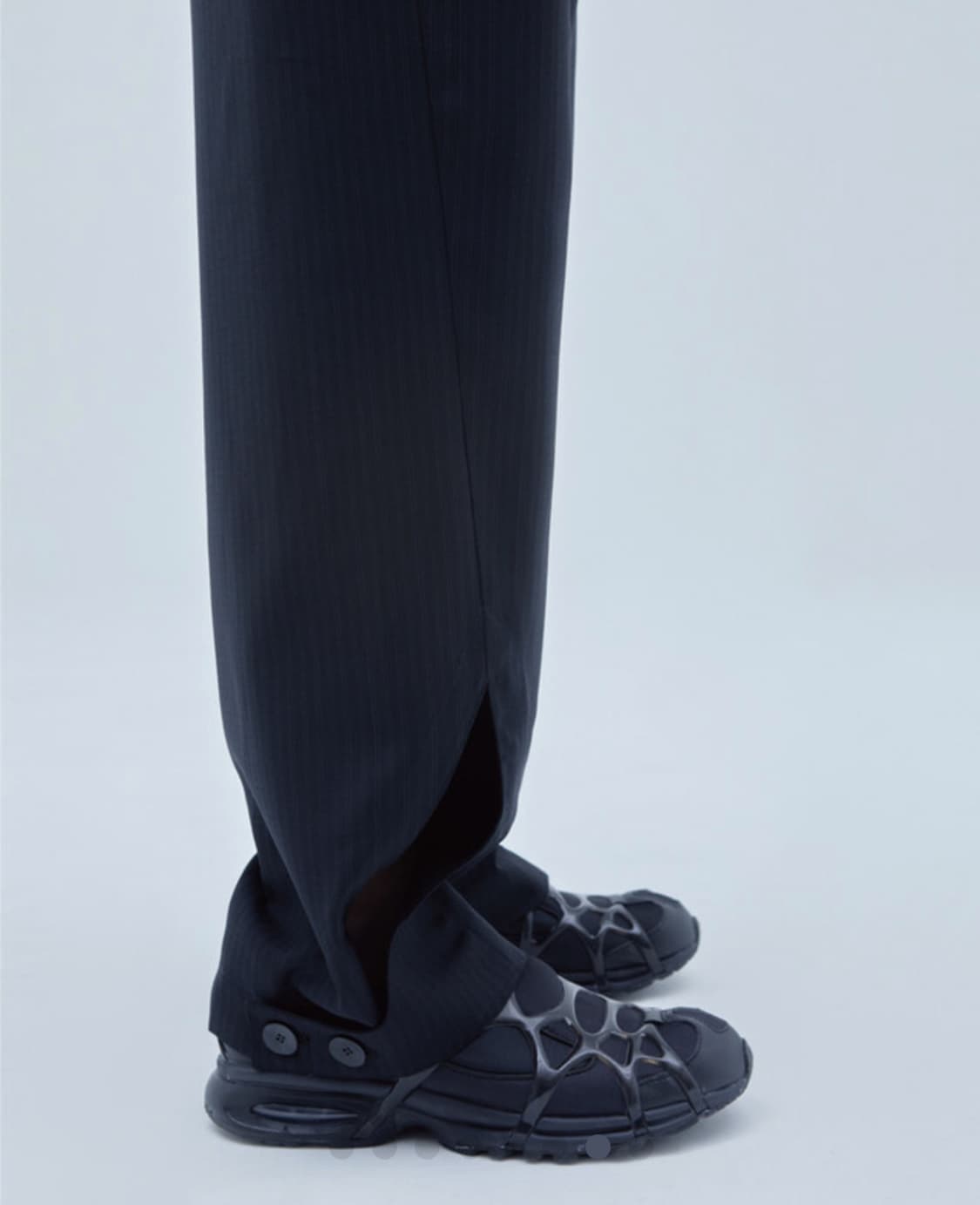 헬릭스클로딩  SAPPHIRE TROUSERS(BLACK STRIPE) 상품이미지1