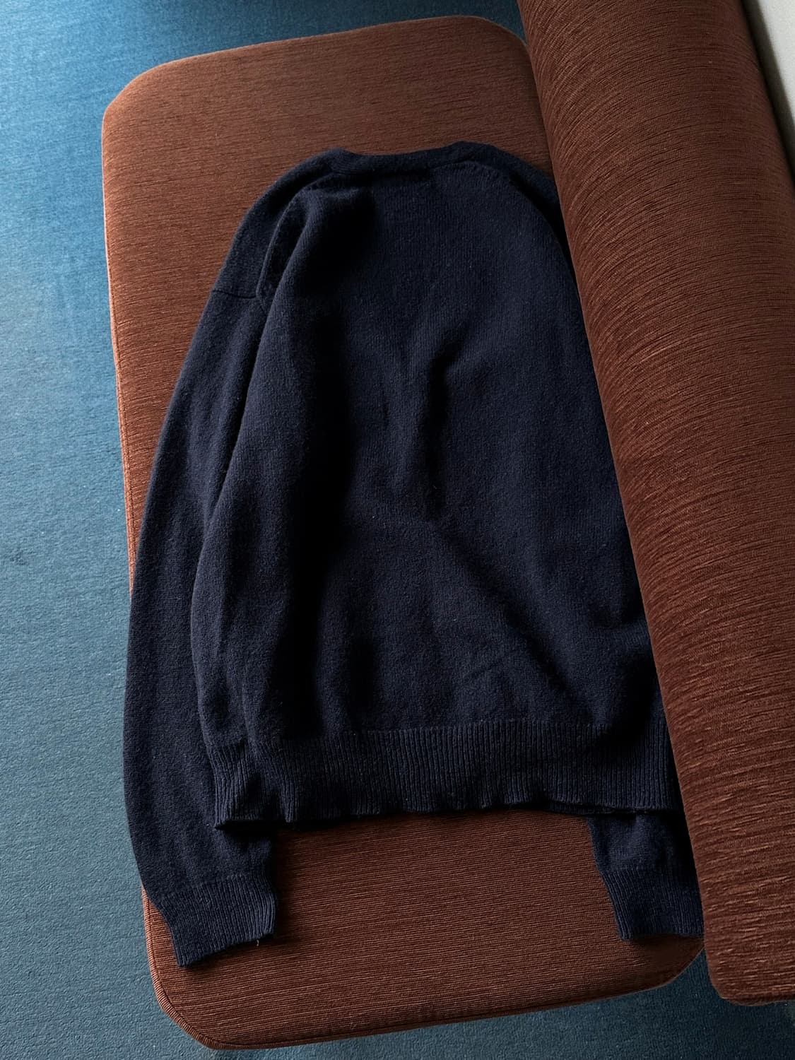 V-neck design stitch knit cardigan 상품이미지4