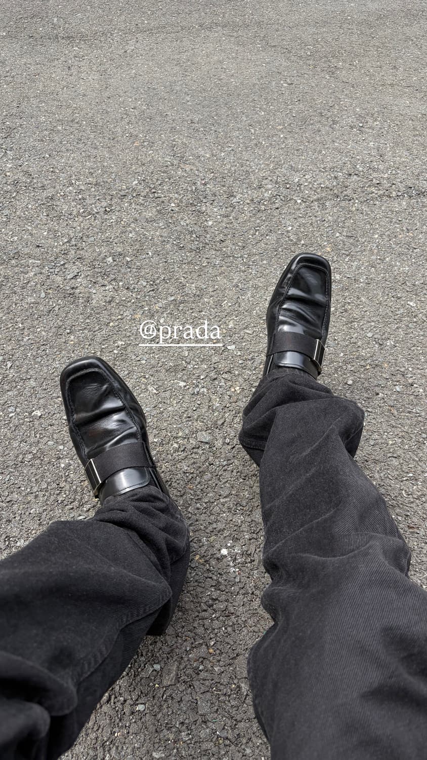 [백화점 바잉] 프라다 스퀘어 토 버클 로퍼 (270) 상품이미지3