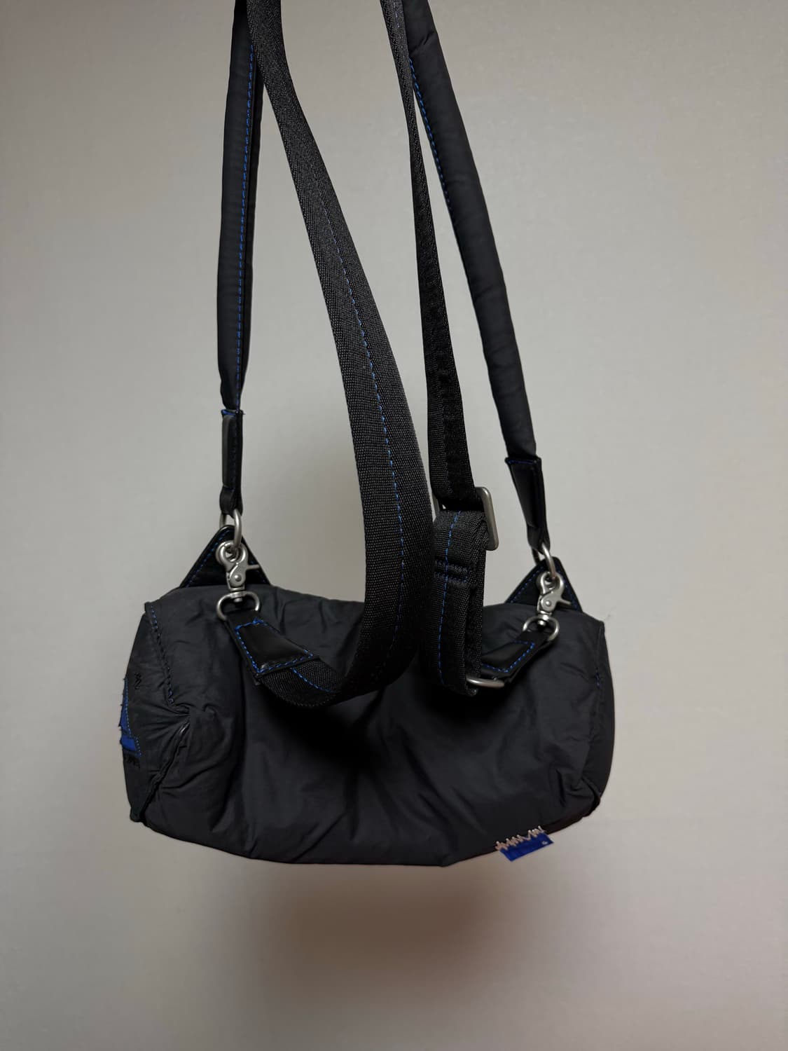 아더에러 x 자라 숄더백 블랙 상품이미지1