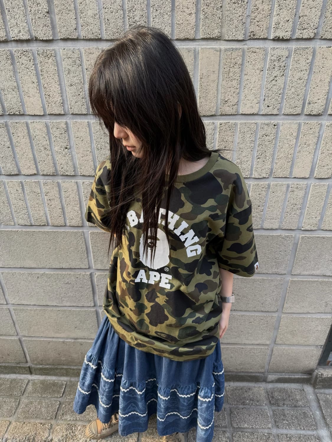 베이프 컬리지 로고 카모 오버핏 티셔츠 상품이미지8