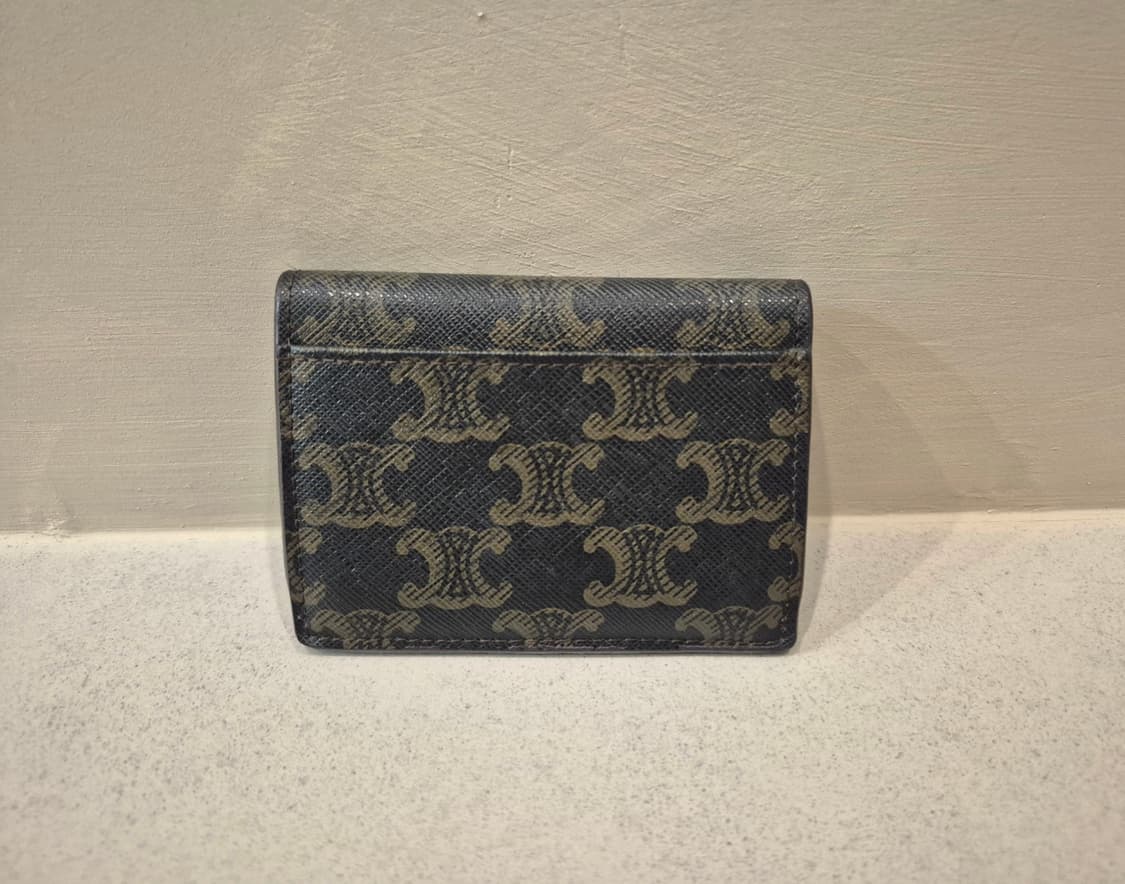 셀린느 정품 트리옹프 플랩 카드지갑 판매합니다 상품이미지2