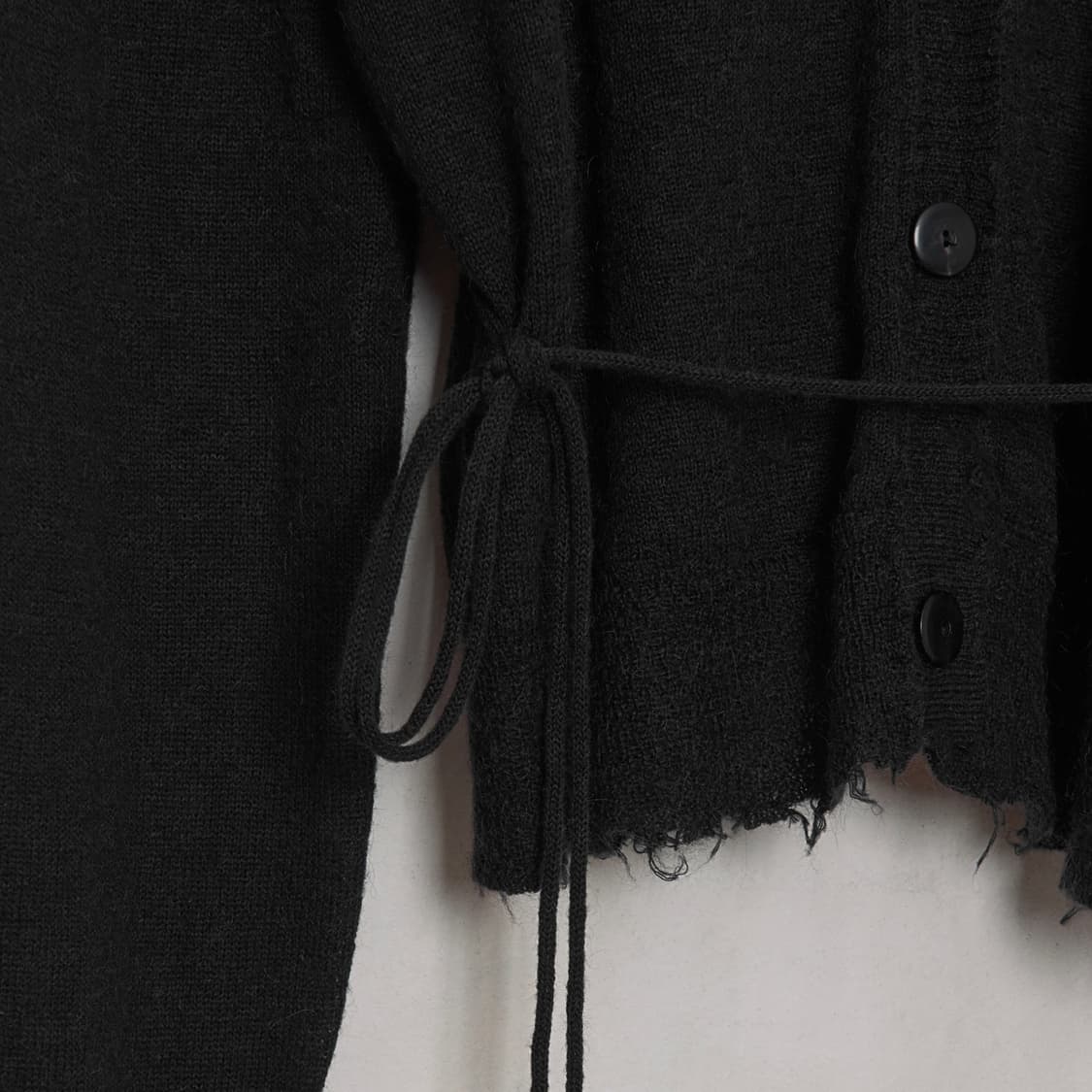 더일마 스트링 가디건 블랙 상품이미지4