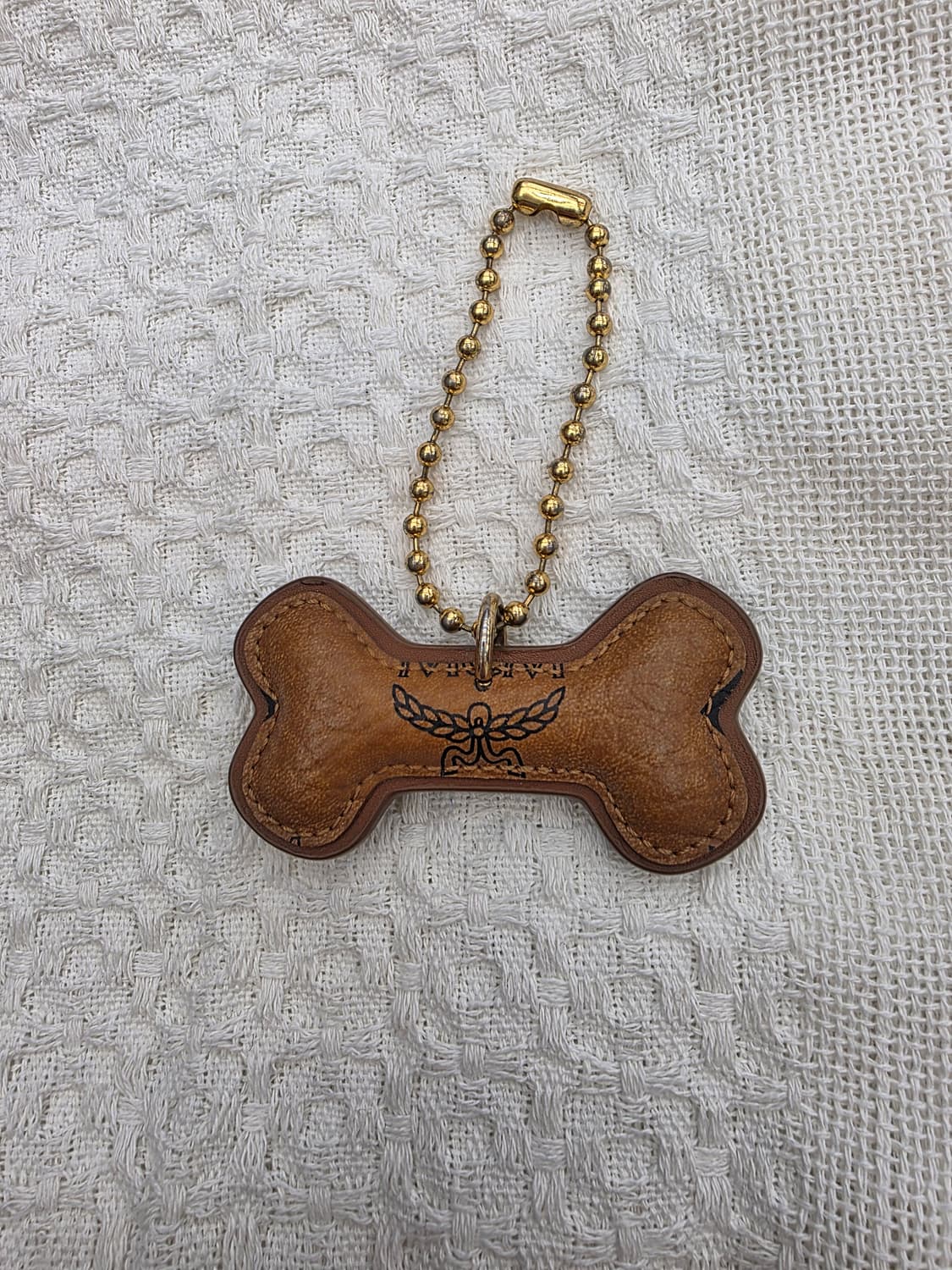 MCM 비세토스 뼈다귀 참 장식 상품이미지2