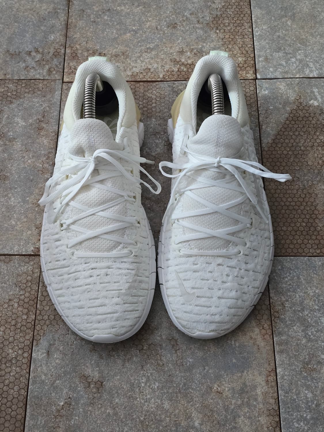 (230)나이키 프리 런 5.0 써밋 화이트  상품이미지2