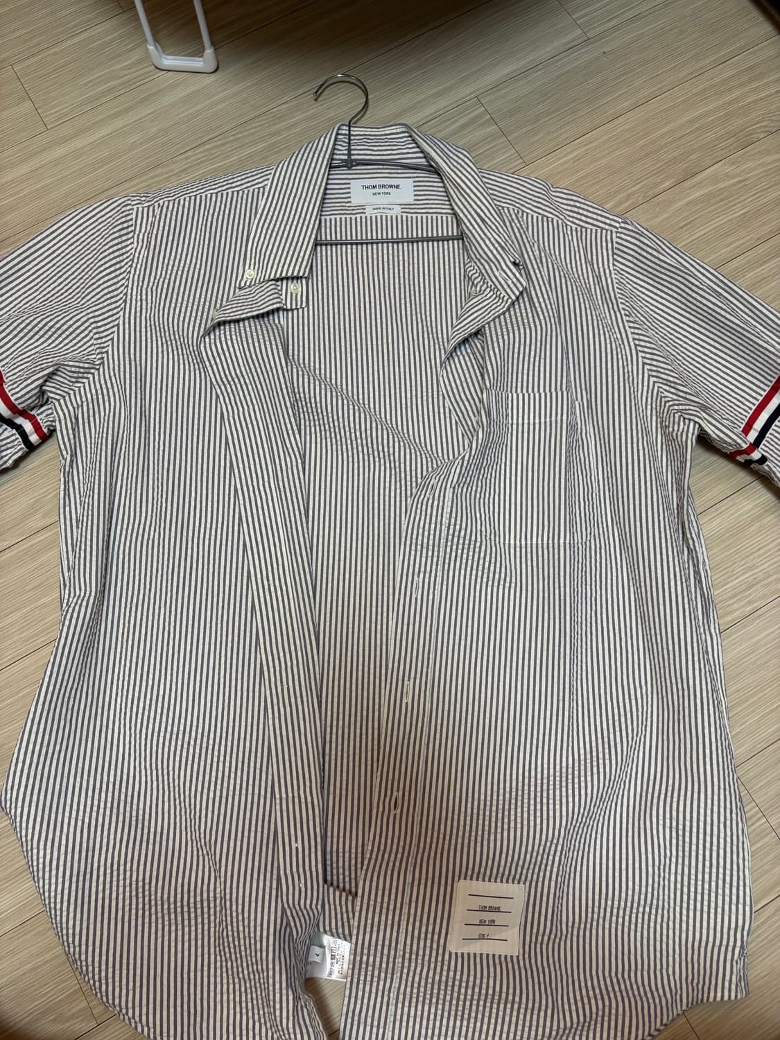 톰브라운 스트라이프 셔츠 사이즈 4 상품이미지1