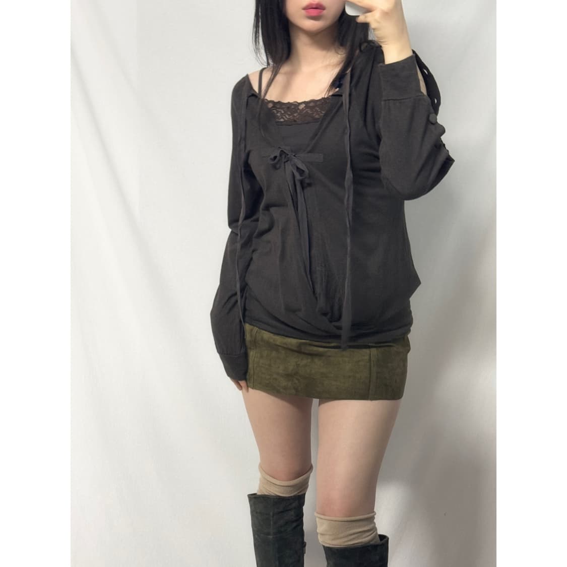 멀티 웨이 버튼 슬리브 사이드 셔링 탑(이너 세트 구매 가능) 상품이미지1