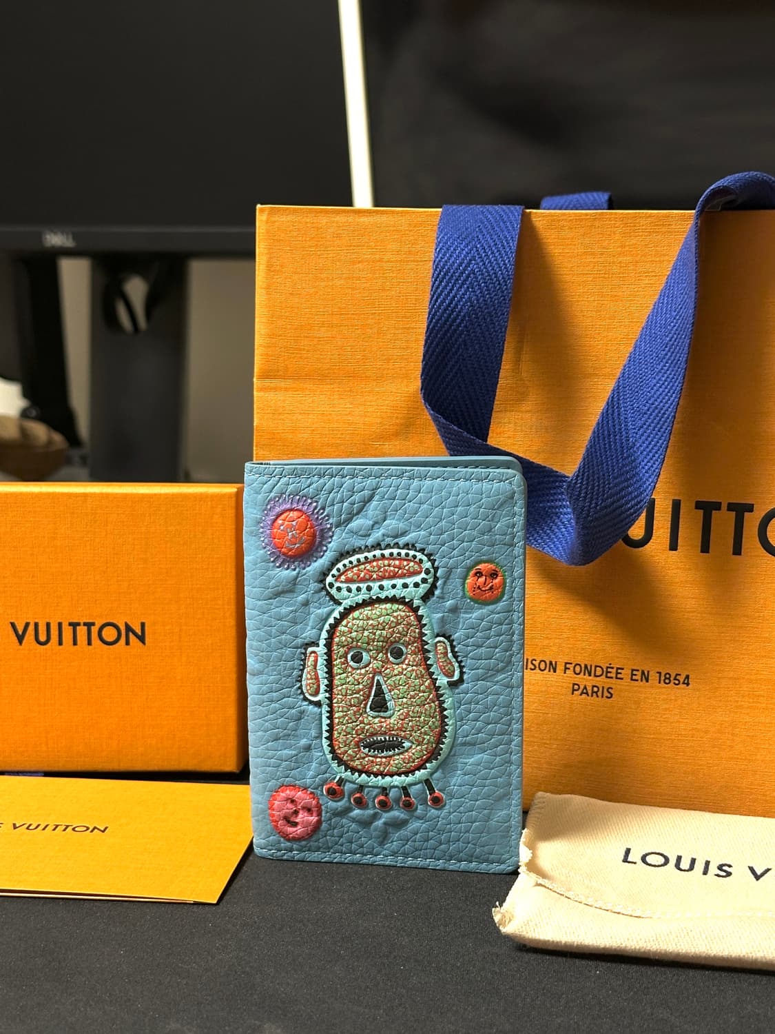 루이비통x야요이 포켓오거나이저 토뤼옹 모노그램 블루 상품이미지2