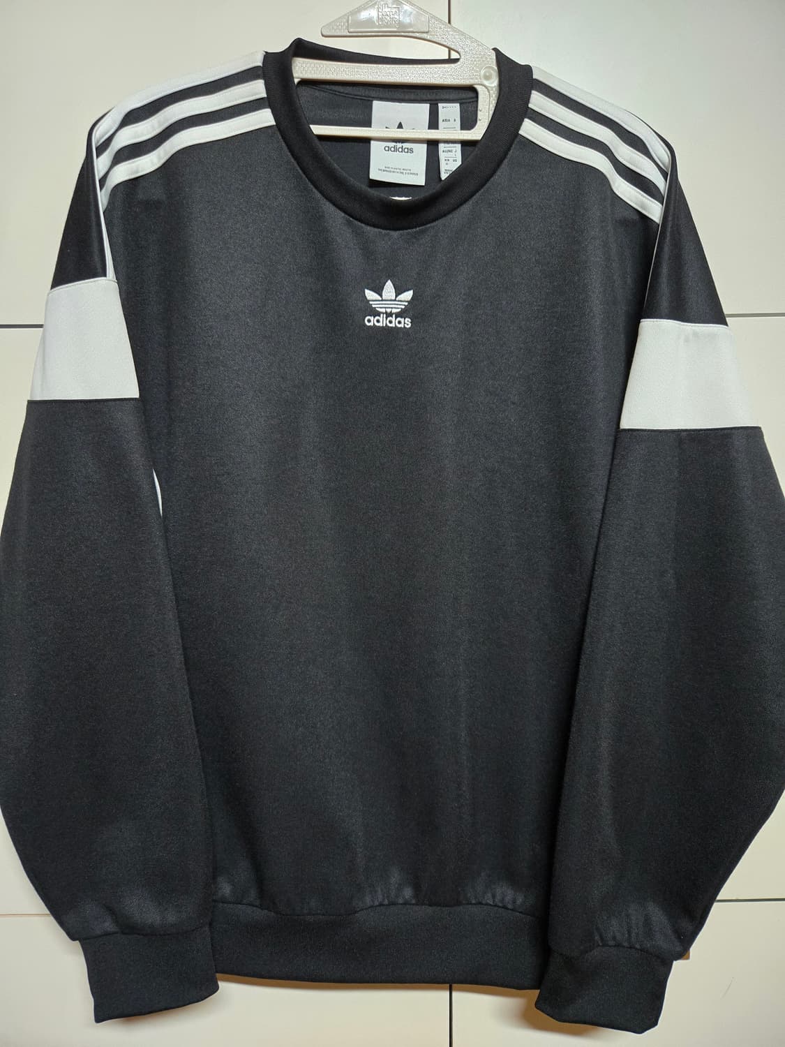 아디다스 커트라인 클래식 맨투맨 상품이미지3