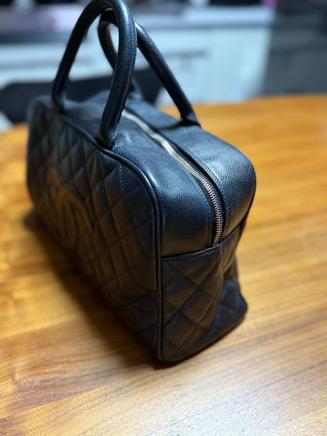 샤넬 제니 보스턴백 블랙 캐비어 상품이미지2