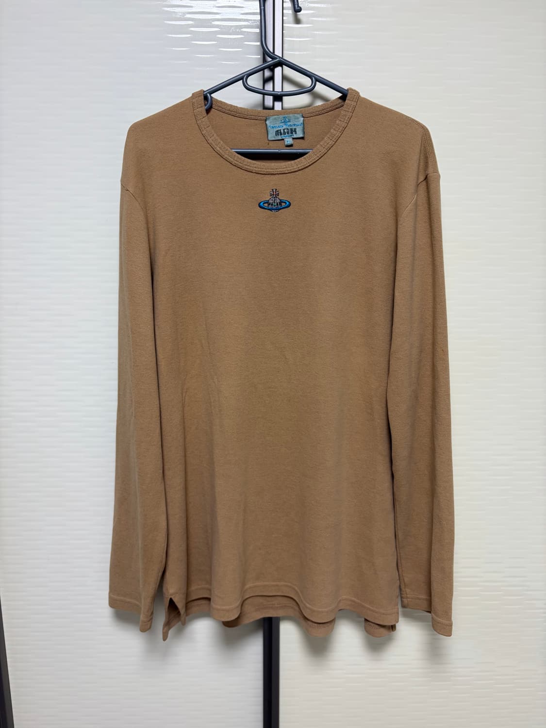 비비안웨스트우드 긴팔티셔츠 상품이미지2