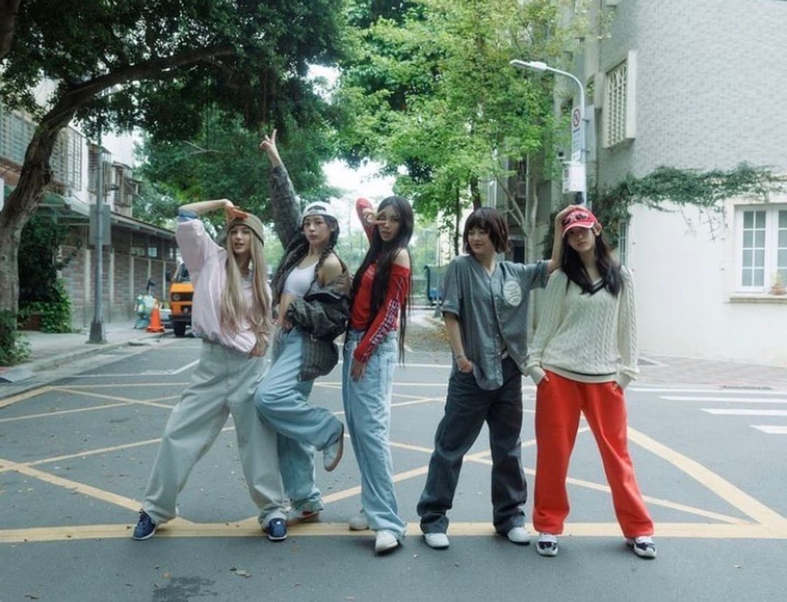 [뉴진스 다니엘 착용] 비아플레인 썸머 아노락 핑크 Free 상품이미지2