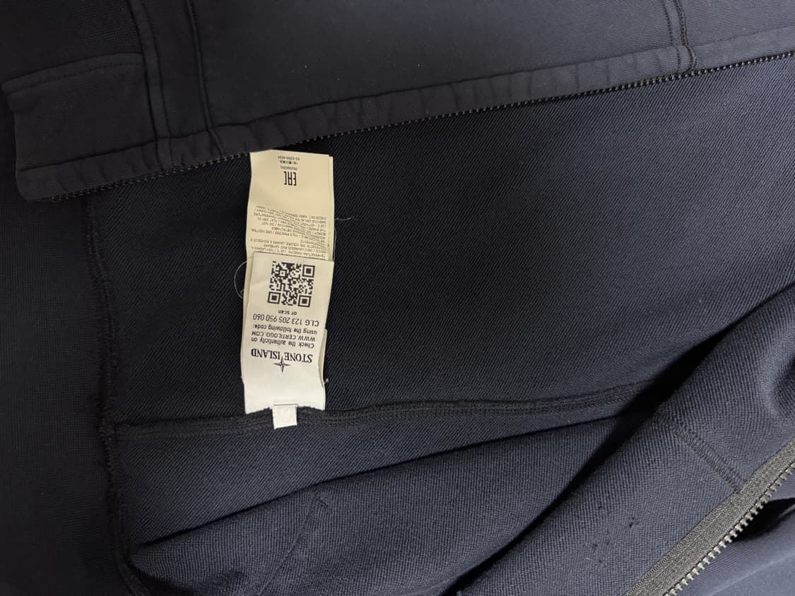 스톤아일랜드 후드집업 상품이미지5