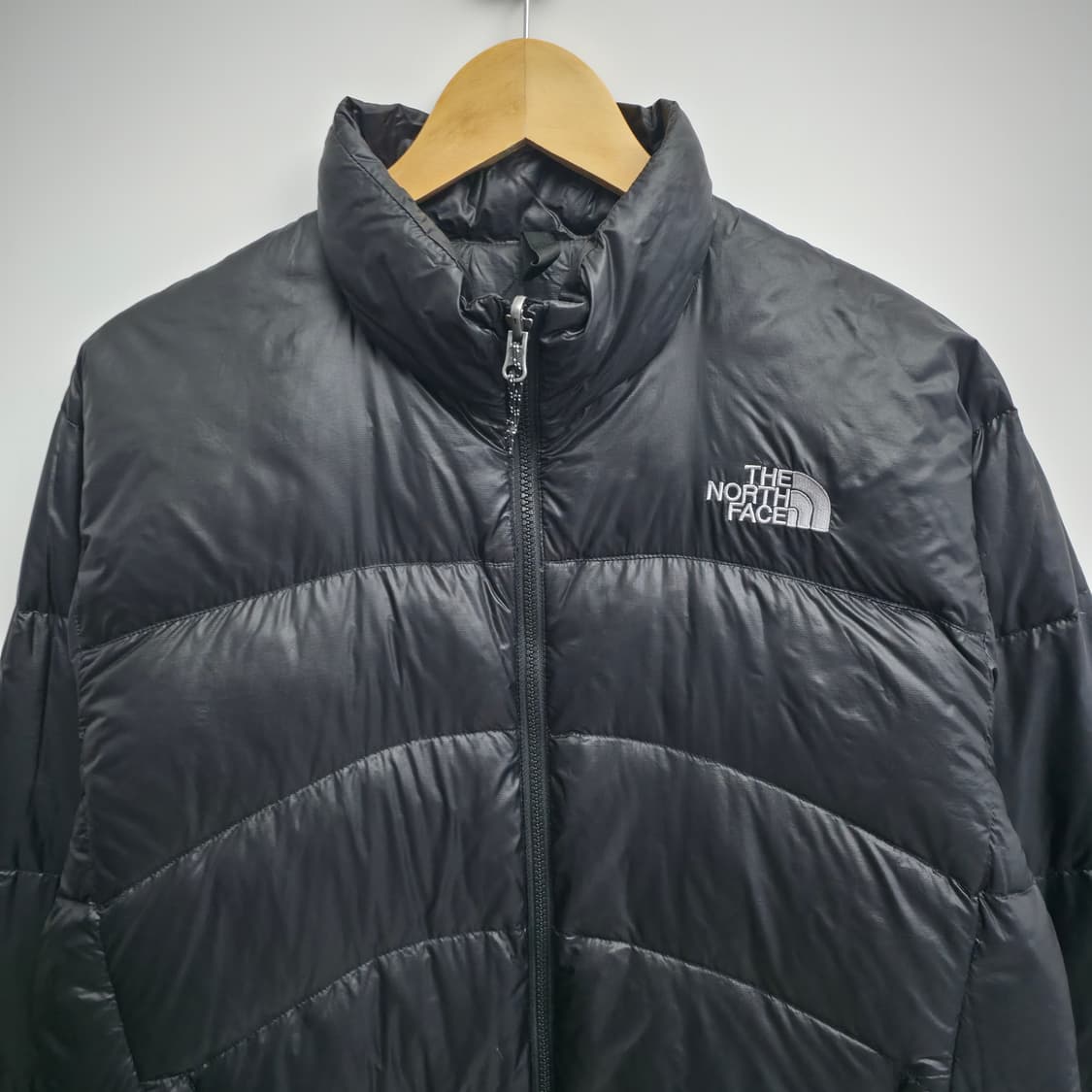 [M] 노스페이스 아콘 써밋 다운 패딩 블랙 상품이미지3