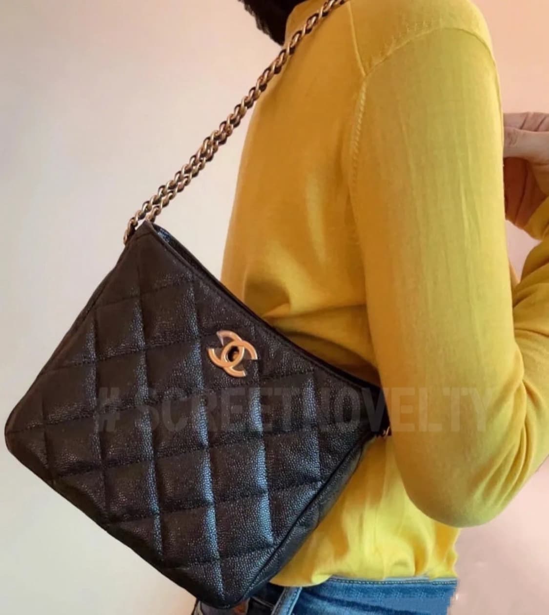샤넬 CC로고 퀄팅 호보백 체인 레터링백 숄더백 쇼퍼백  상품이미지10