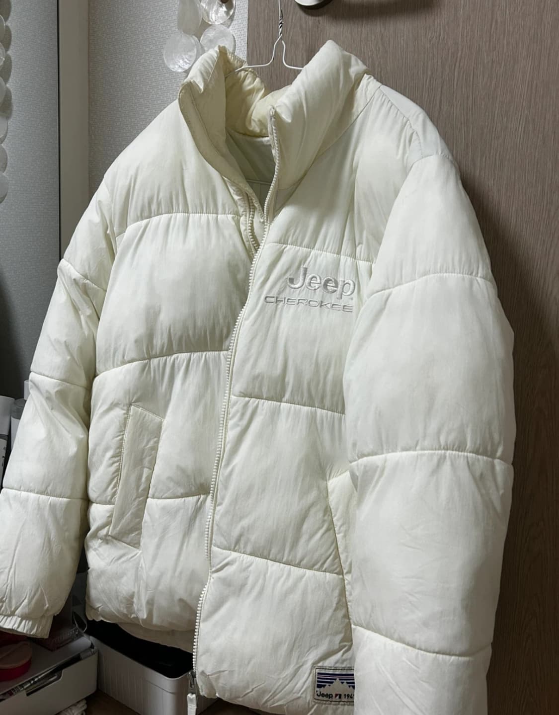 지프 흰색 패딩 상품이미지2
