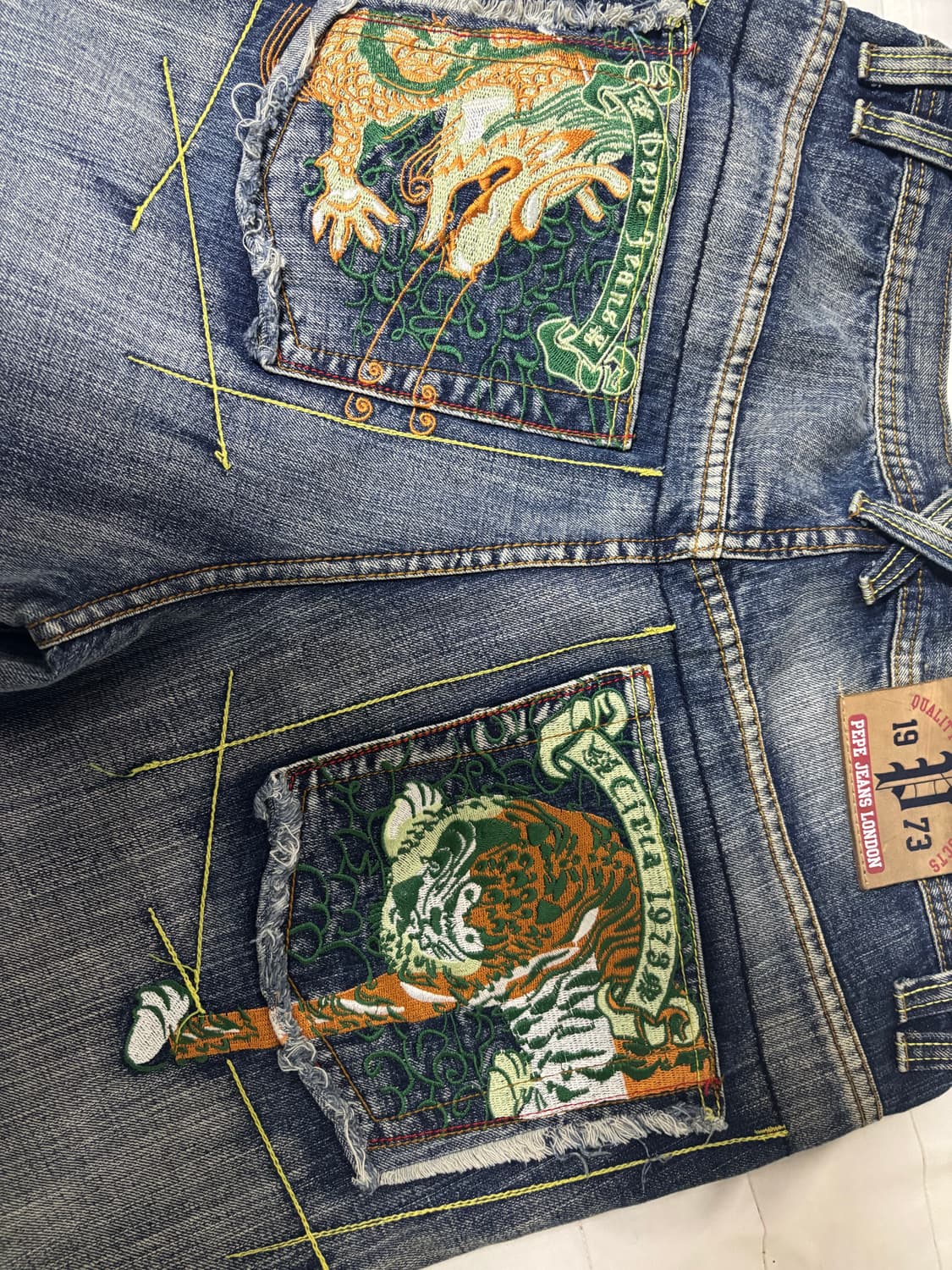 오리엔탈 자수 와이드 데님팬츠 상품이미지3