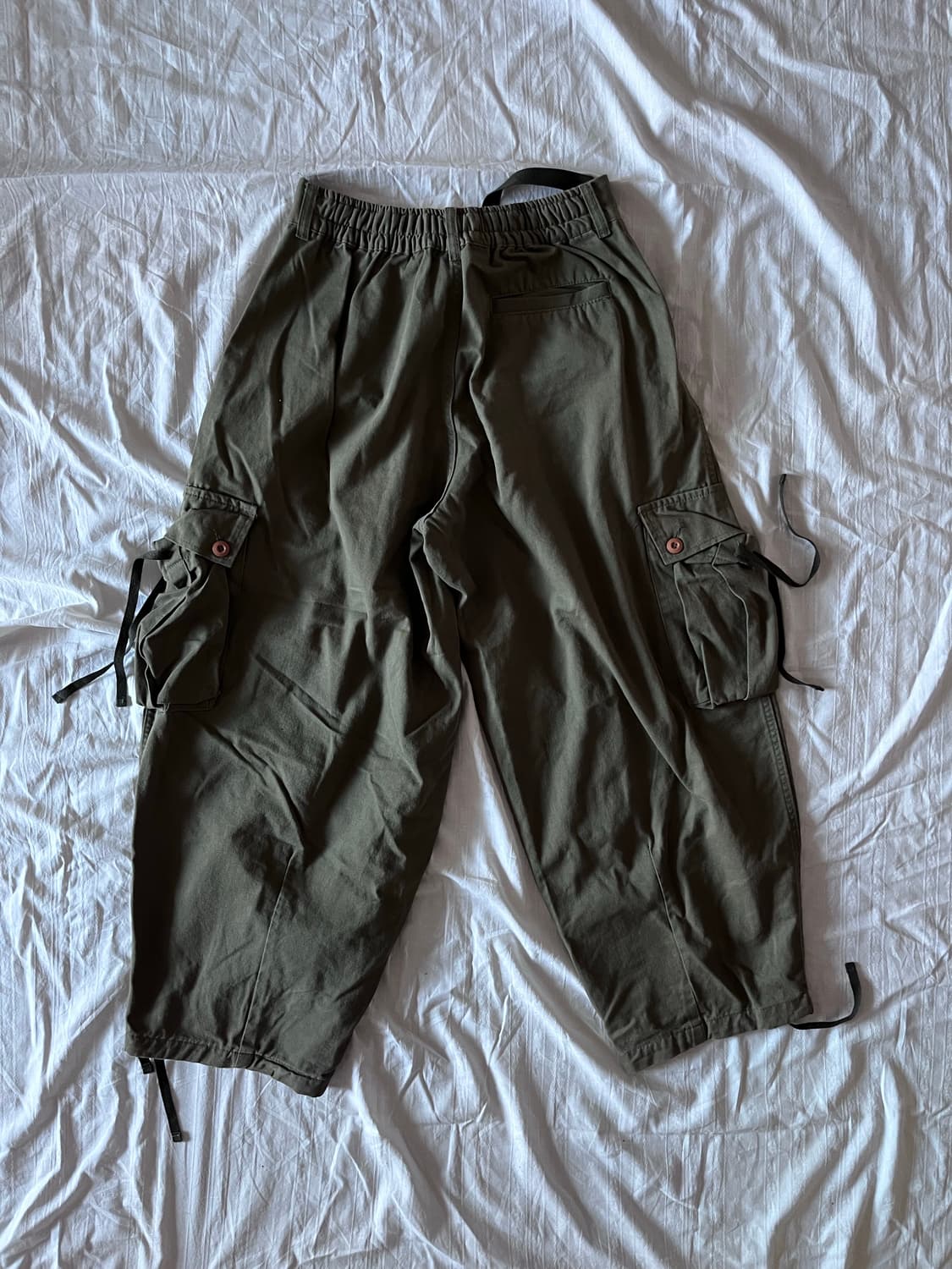 Khaki balloon fit cargo pants 상품이미지5