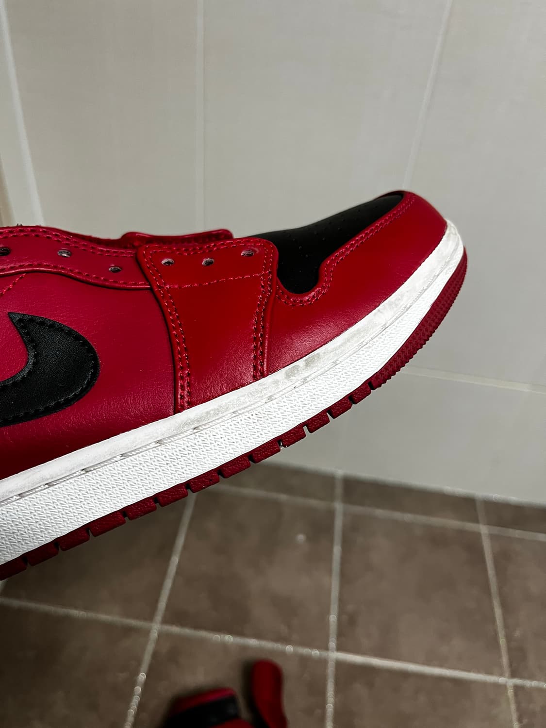 조던1미드리버스 브레드 상품이미지3