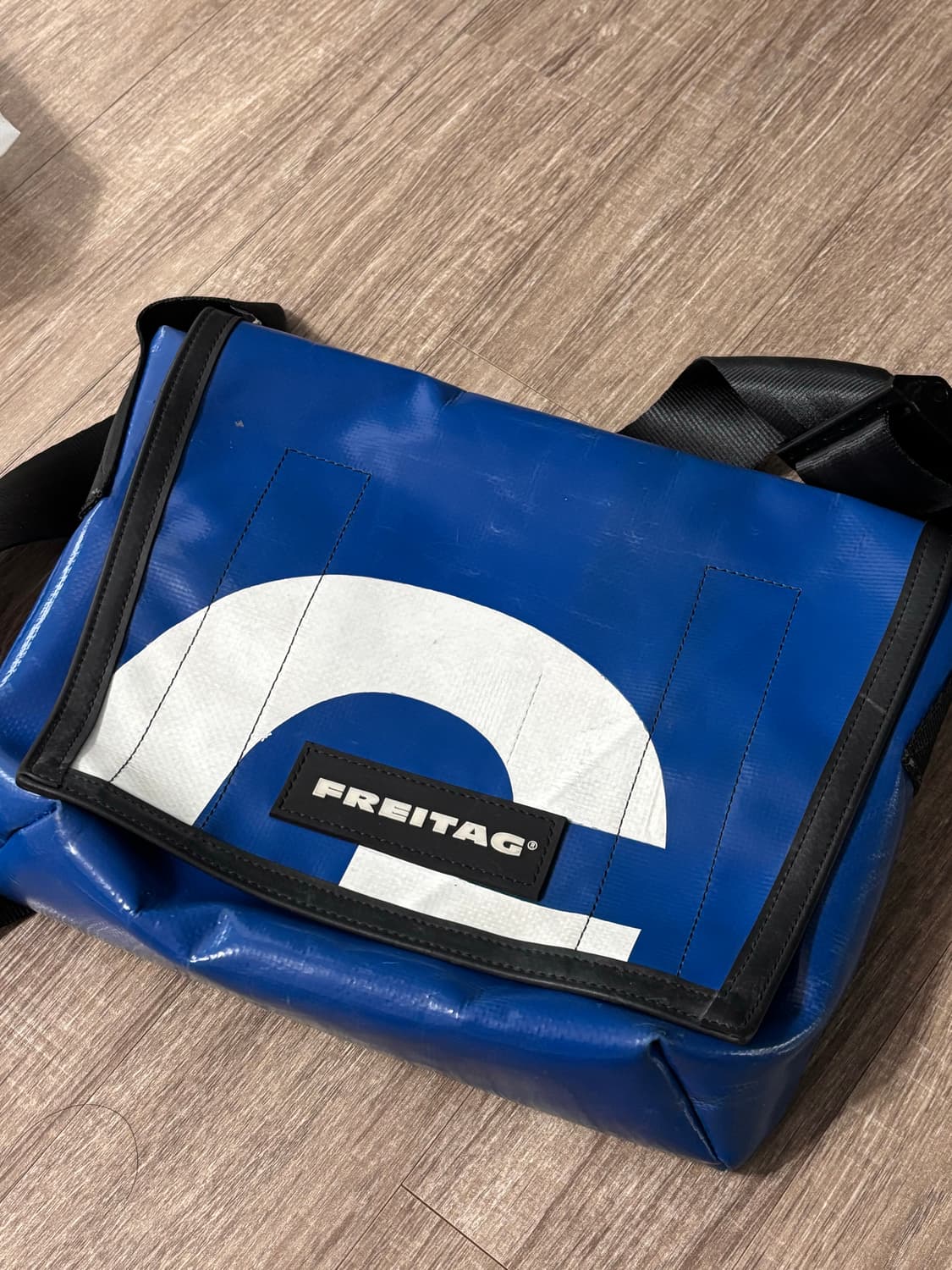 프라이탁 라씨 블루 상품이미지1