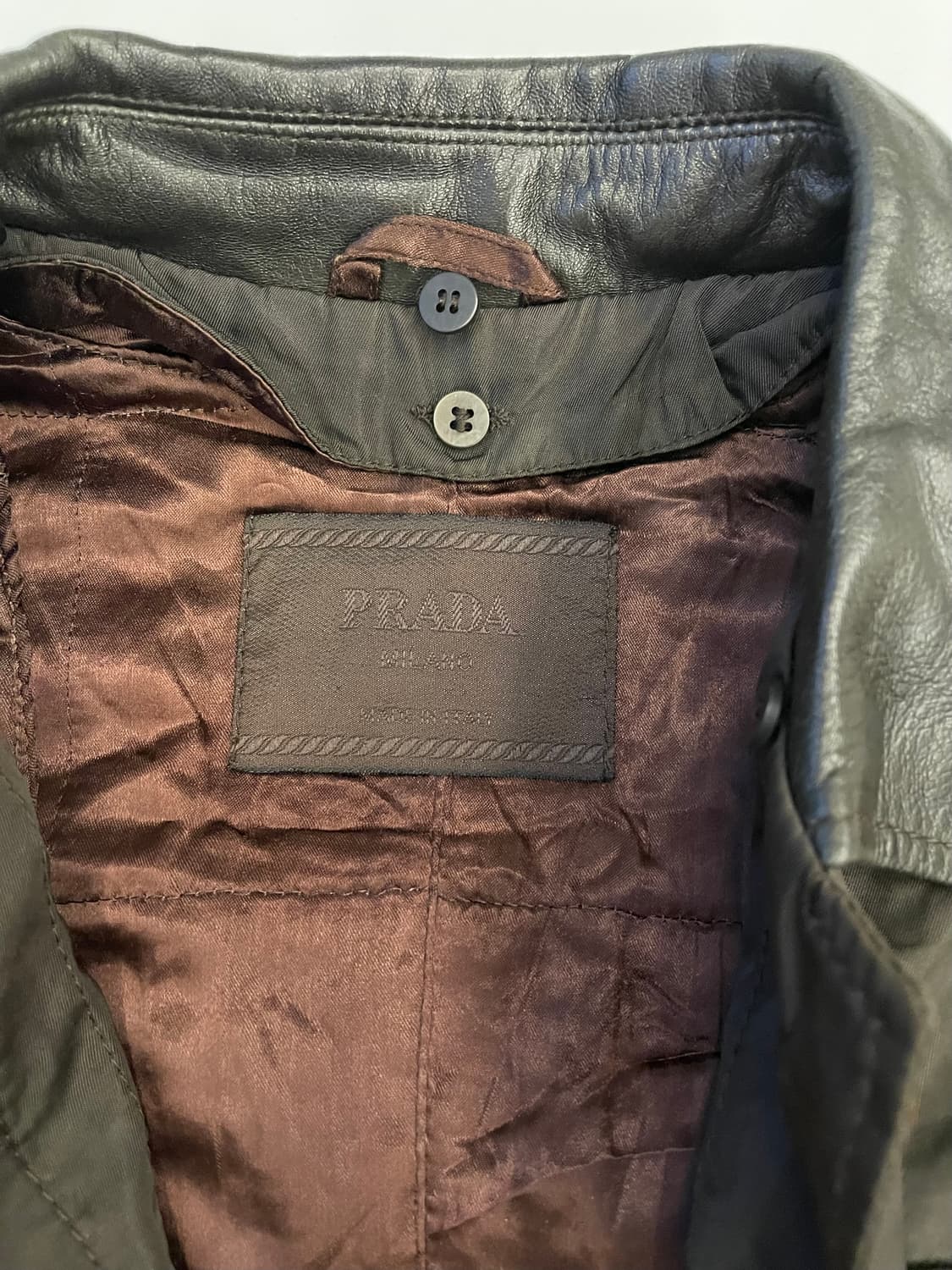 프라다 카키색 나일론 가죽 디테일 코트 M 상품이미지4