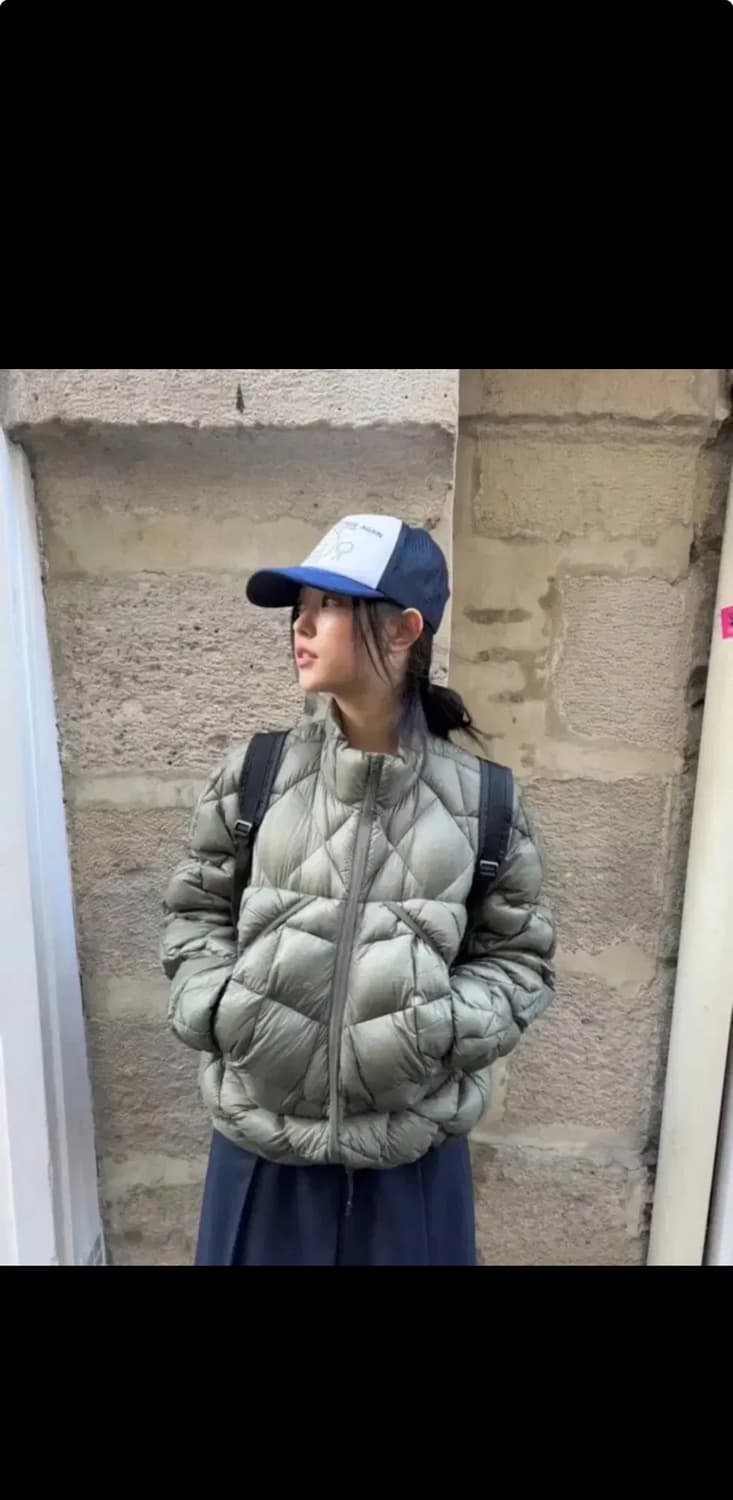 로아 하이킹 라이트 다운 자켓 그레이 M 팝니다!! 상품이미지1