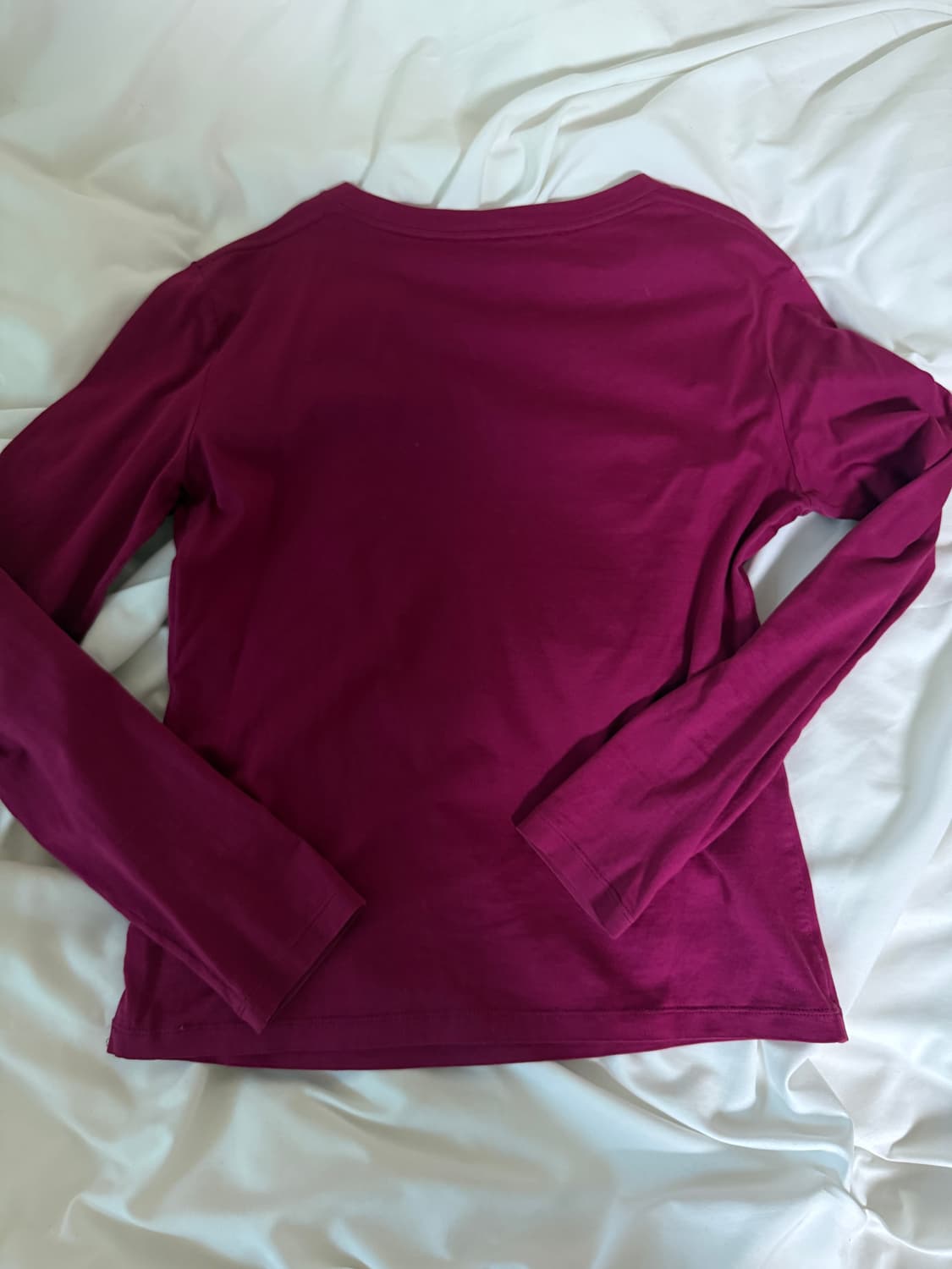 입생로랑 핑크 하트 로고 긴팔 티셔츠 상품이미지2