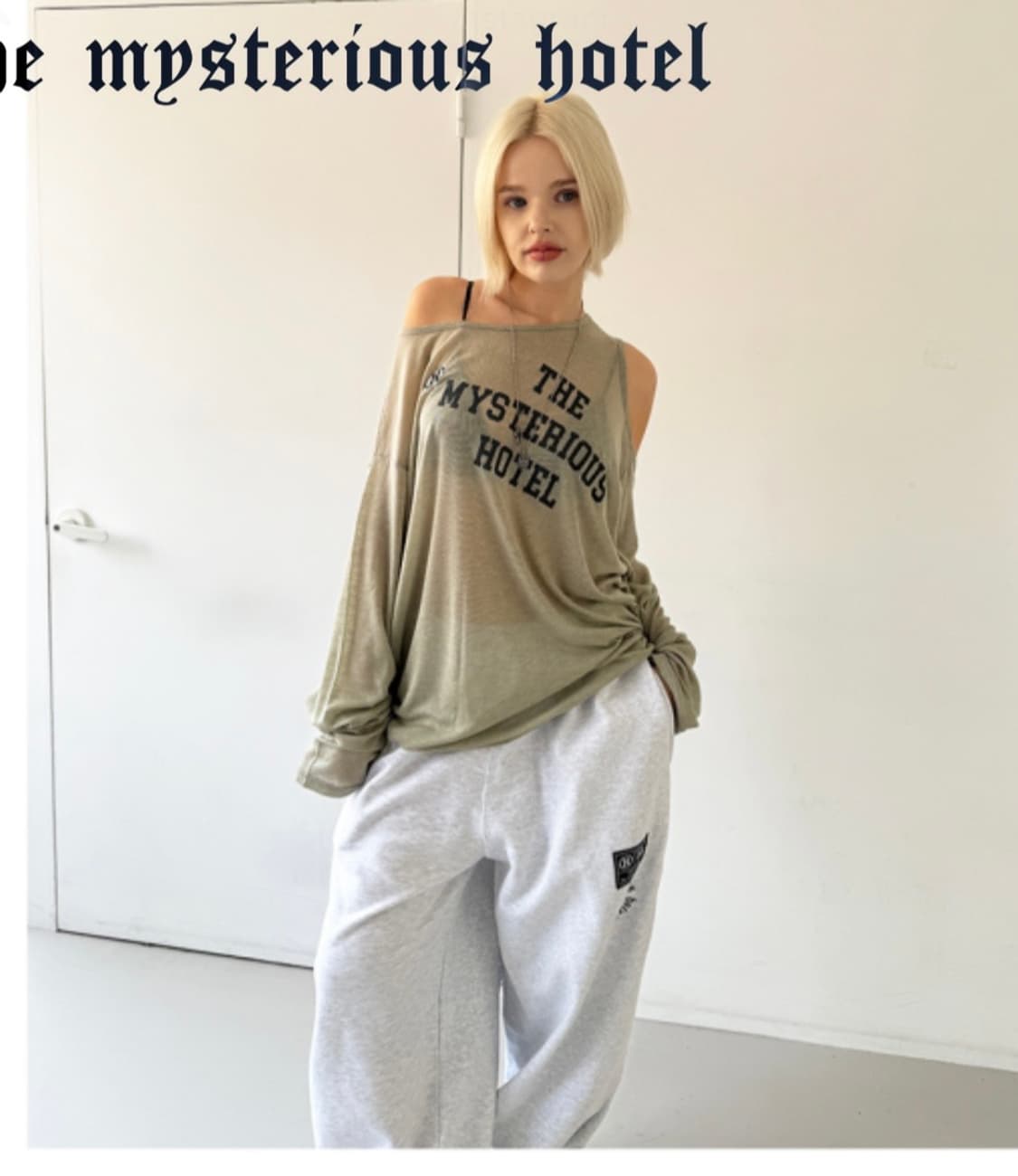 미스테리어스호텔 시스루 어깨트임 긴팔티 상품이미지3