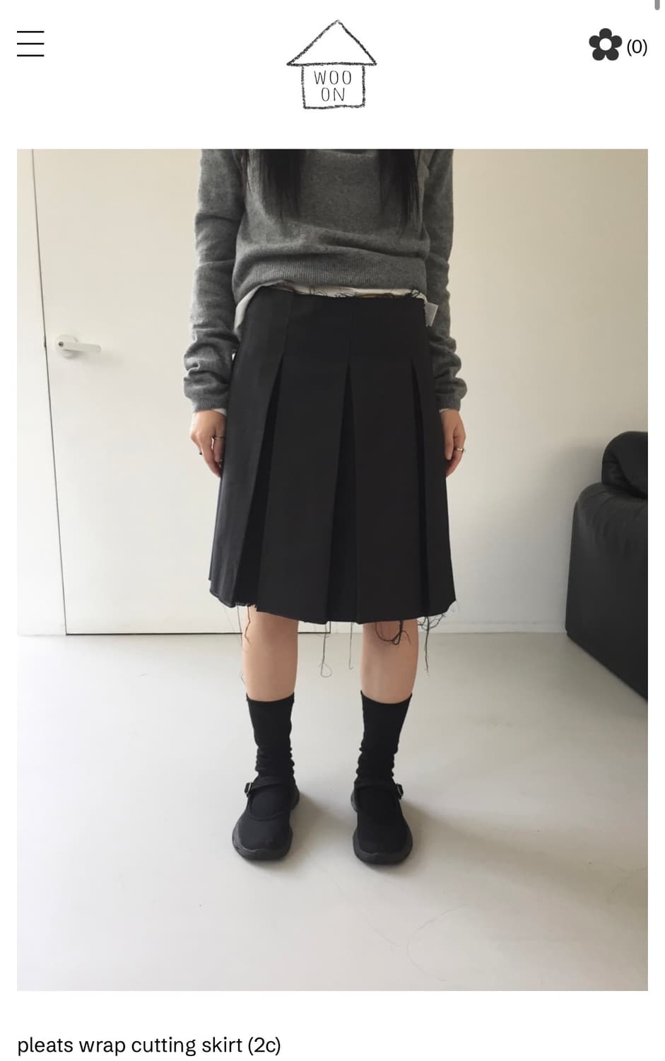 우온 플리츠 랩 커팅 스커트 레이어드 스커트 블랙 상품이미지1