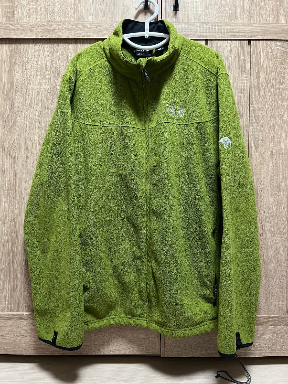 마운틴하드웨어 후리스 상품이미지1