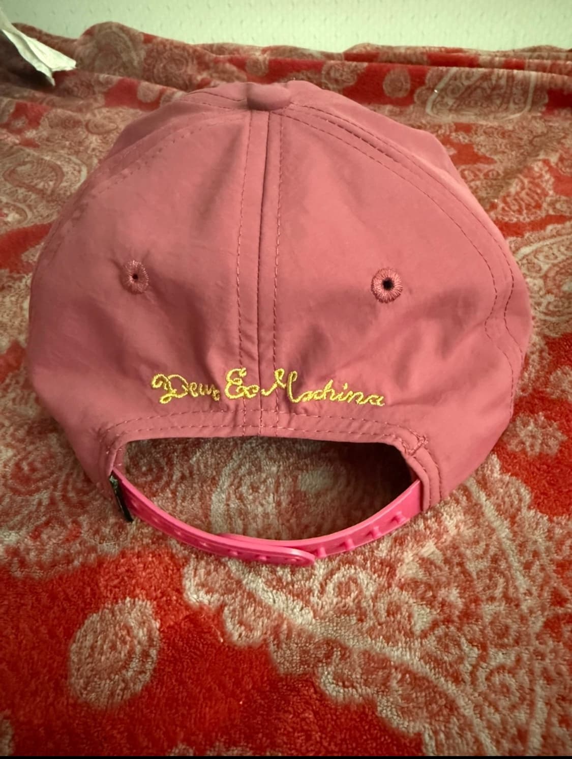 데우스 엑스 마키나 핑크 볼캡 상품이미지2