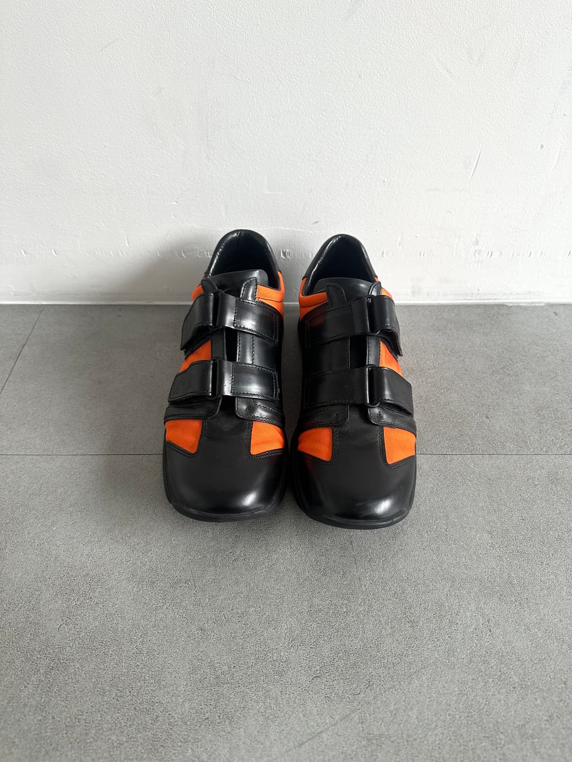 구찌 2000s 오렌지 벨크로 테크 스니커즈 상품이미지2